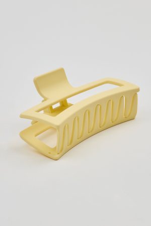 Oversized Rectangle Claw Clip