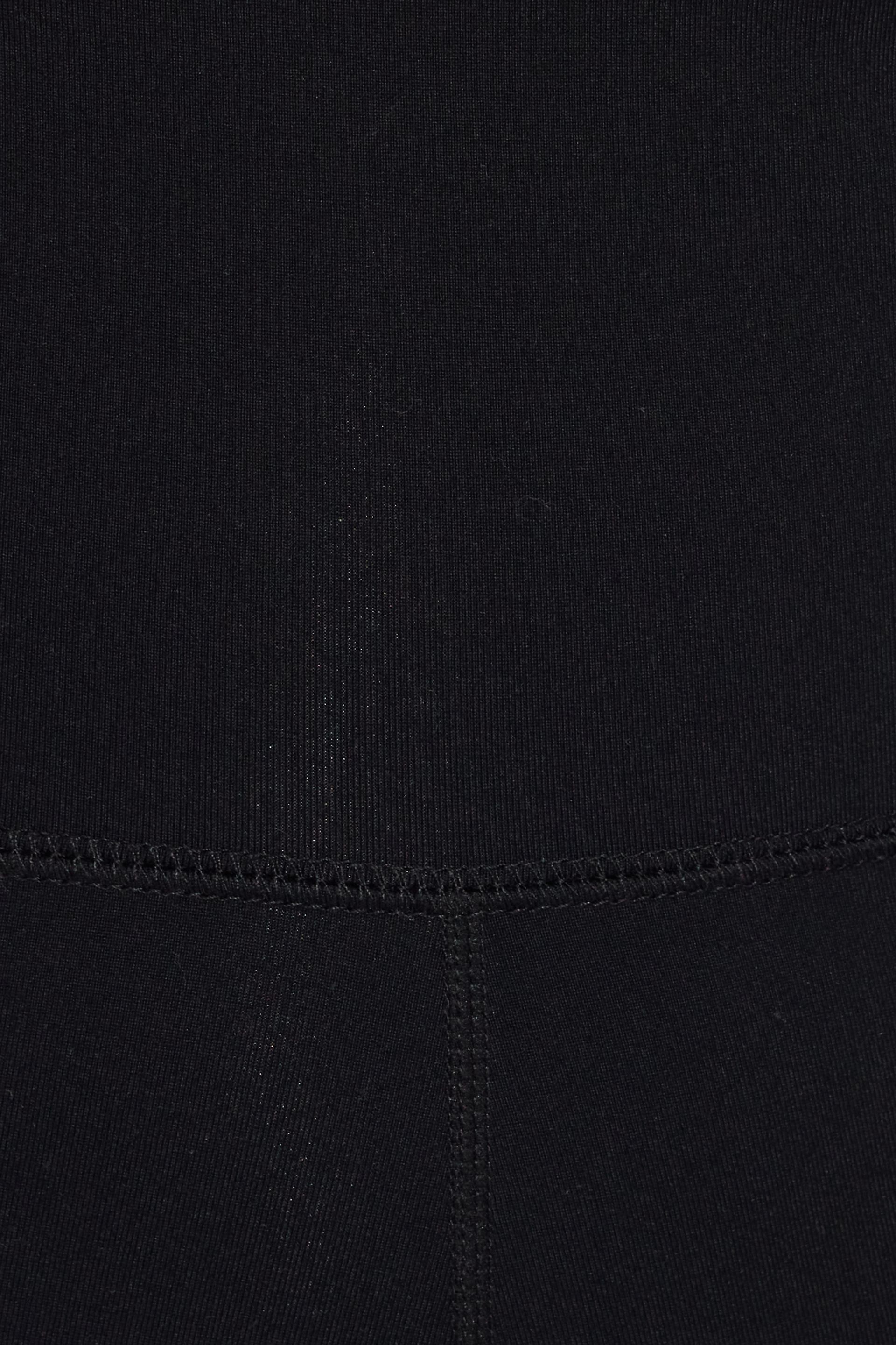 100081188_06V_alt4_1920x2880