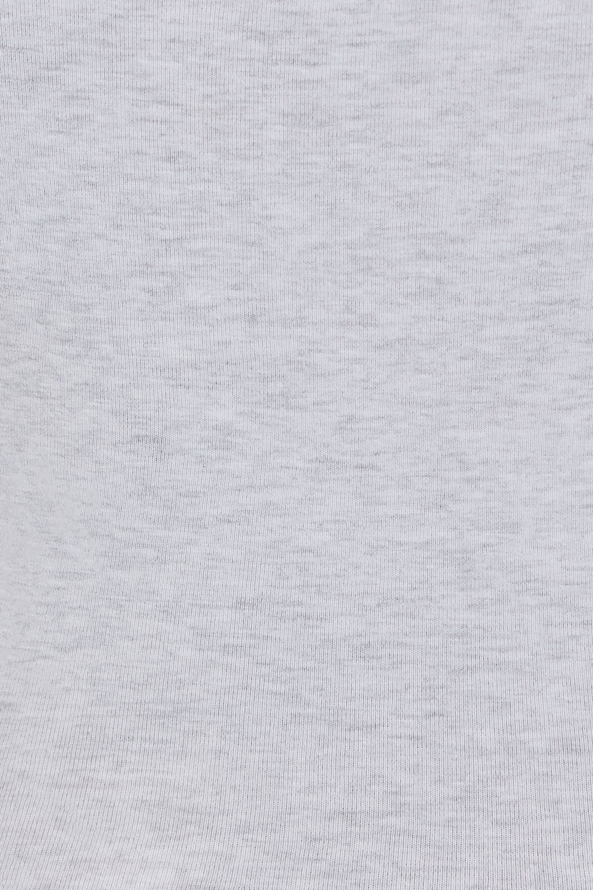 100085360_69I_alt3_1920x2880-4