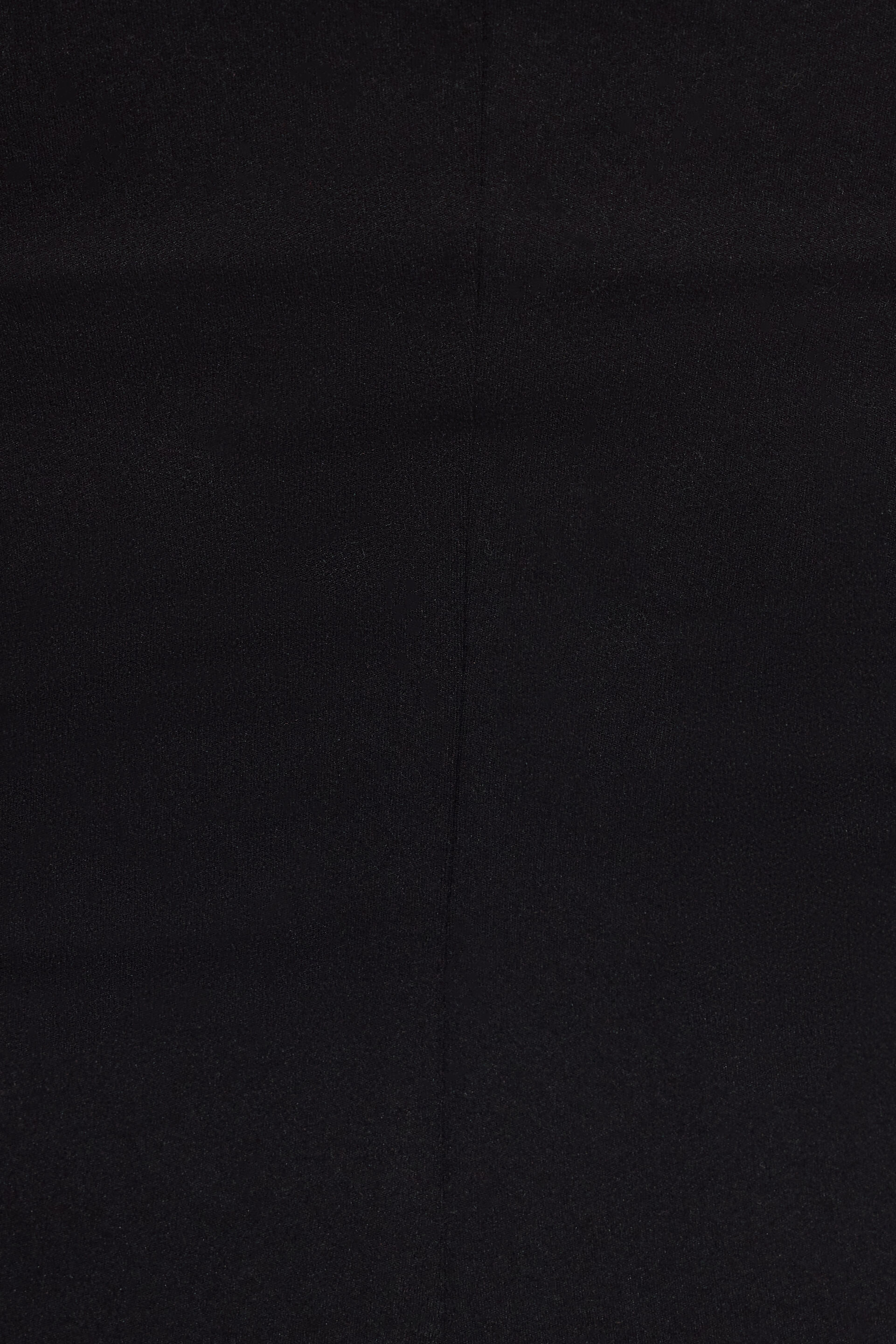 100086512_06V_alt3_1920x2880