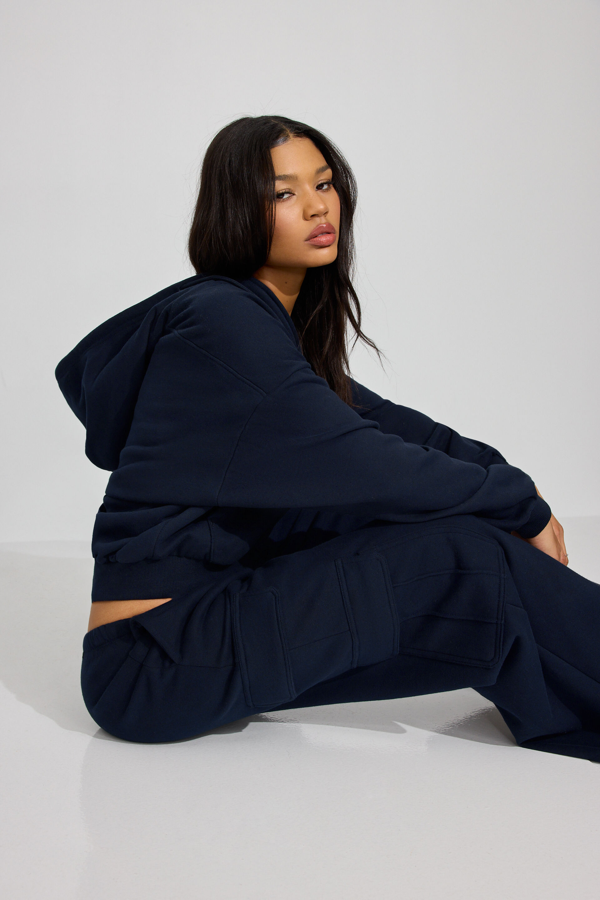 100088510_06G_1920x2880-5