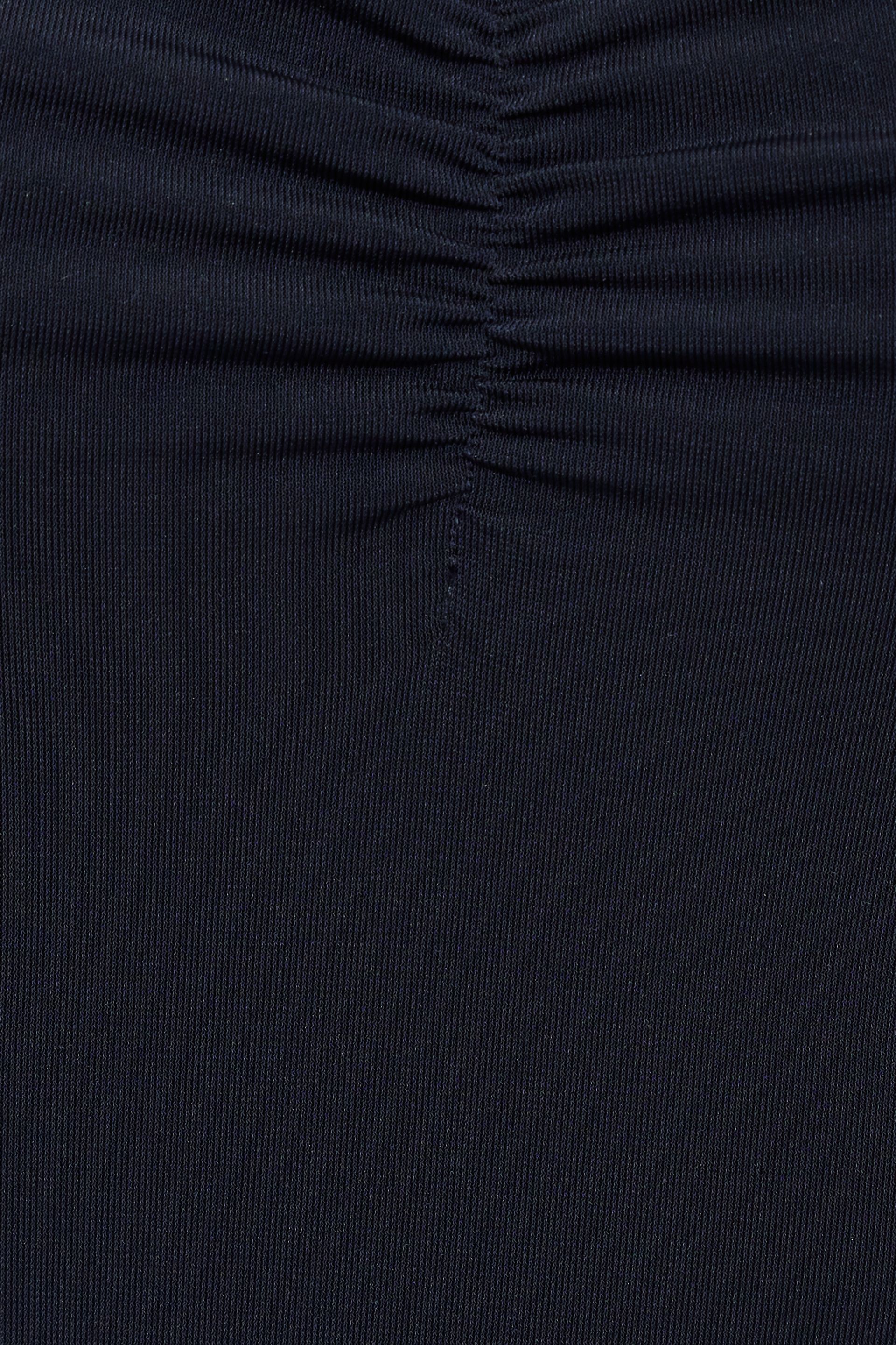 100088860_06G_alt3_1920x2880-2