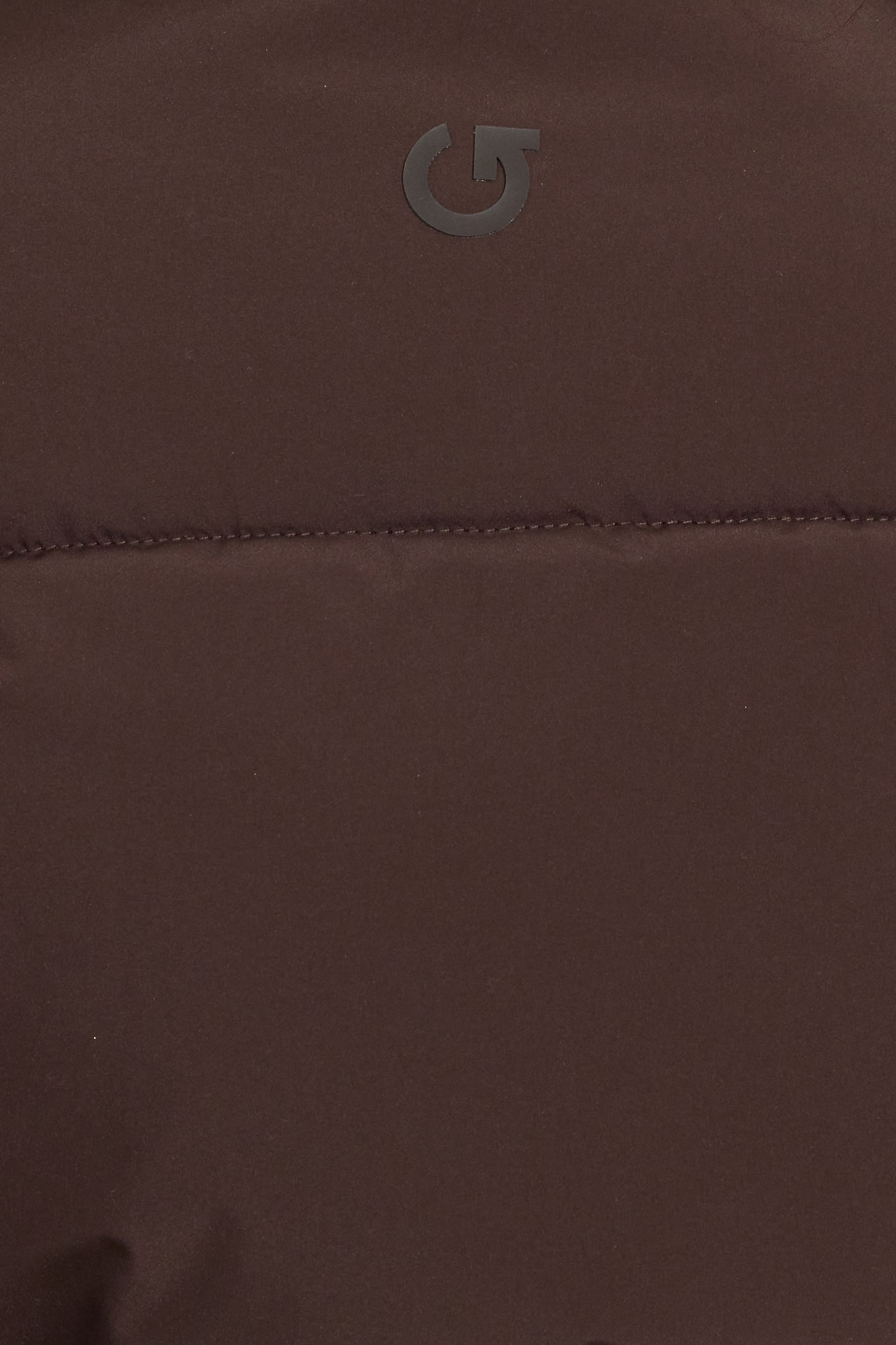 100089547_4DD_alt5_1920x2880-1