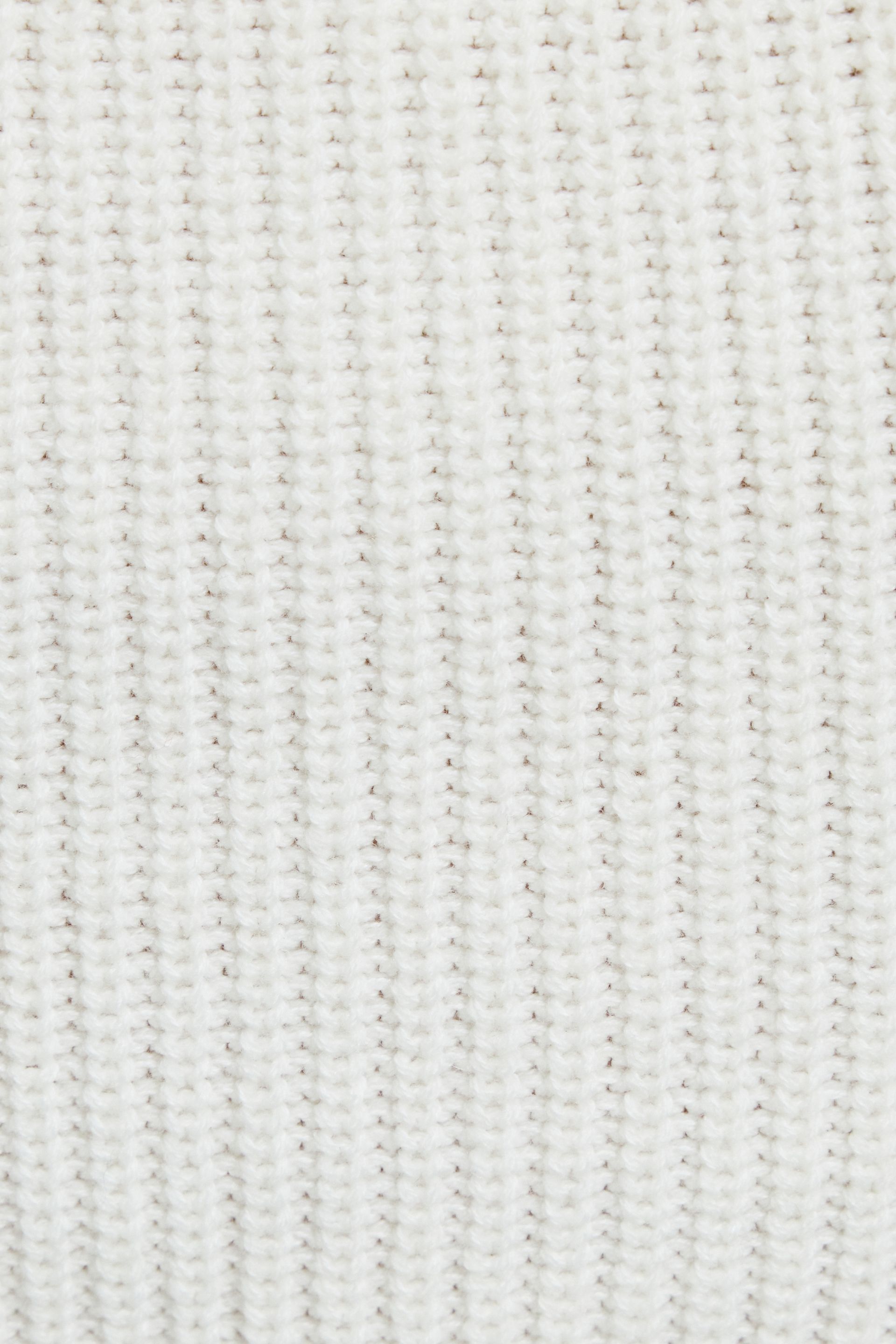 100091376_03G_alt4_1920x2880-6