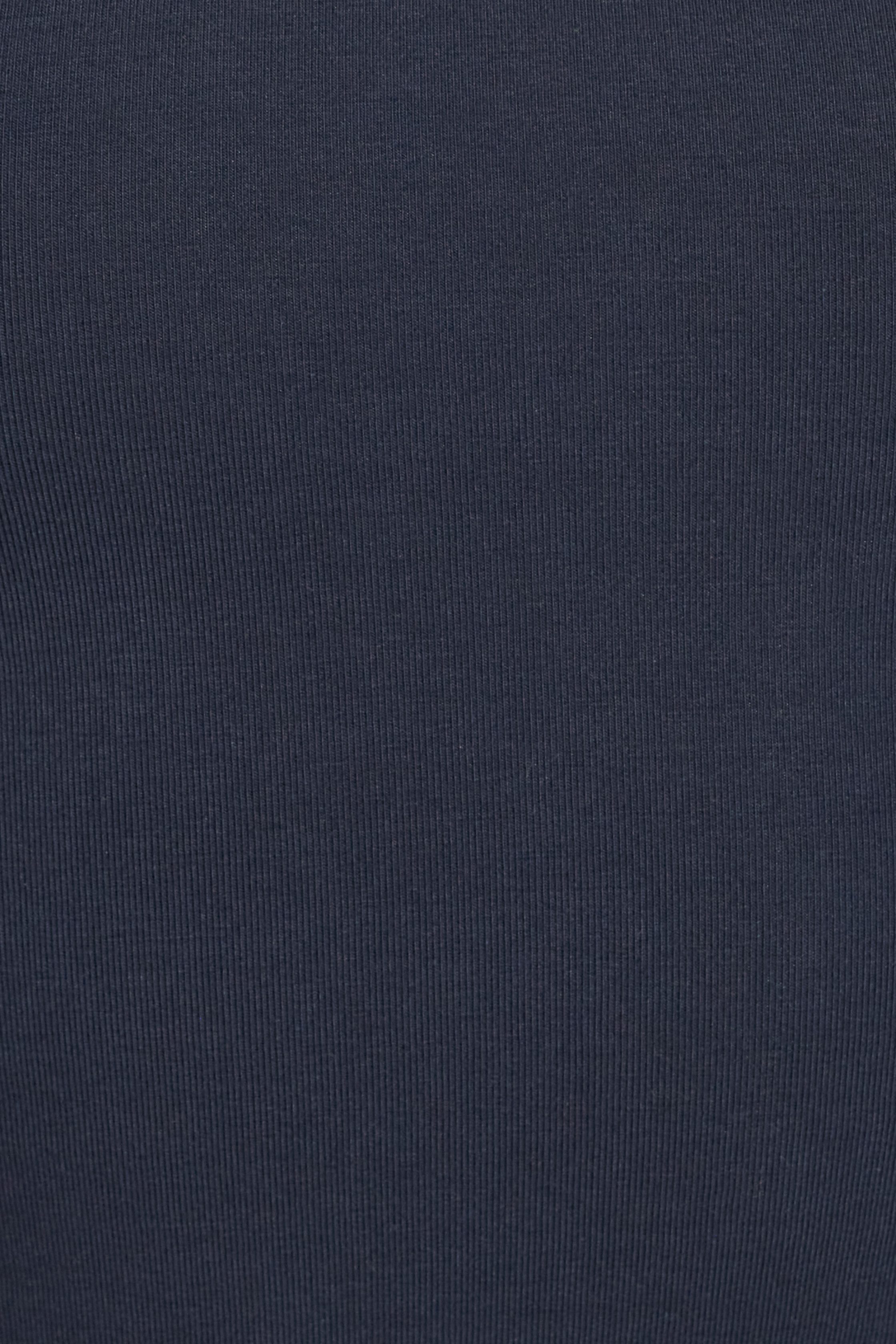 100091557_06G_alt4_1920x2880-3