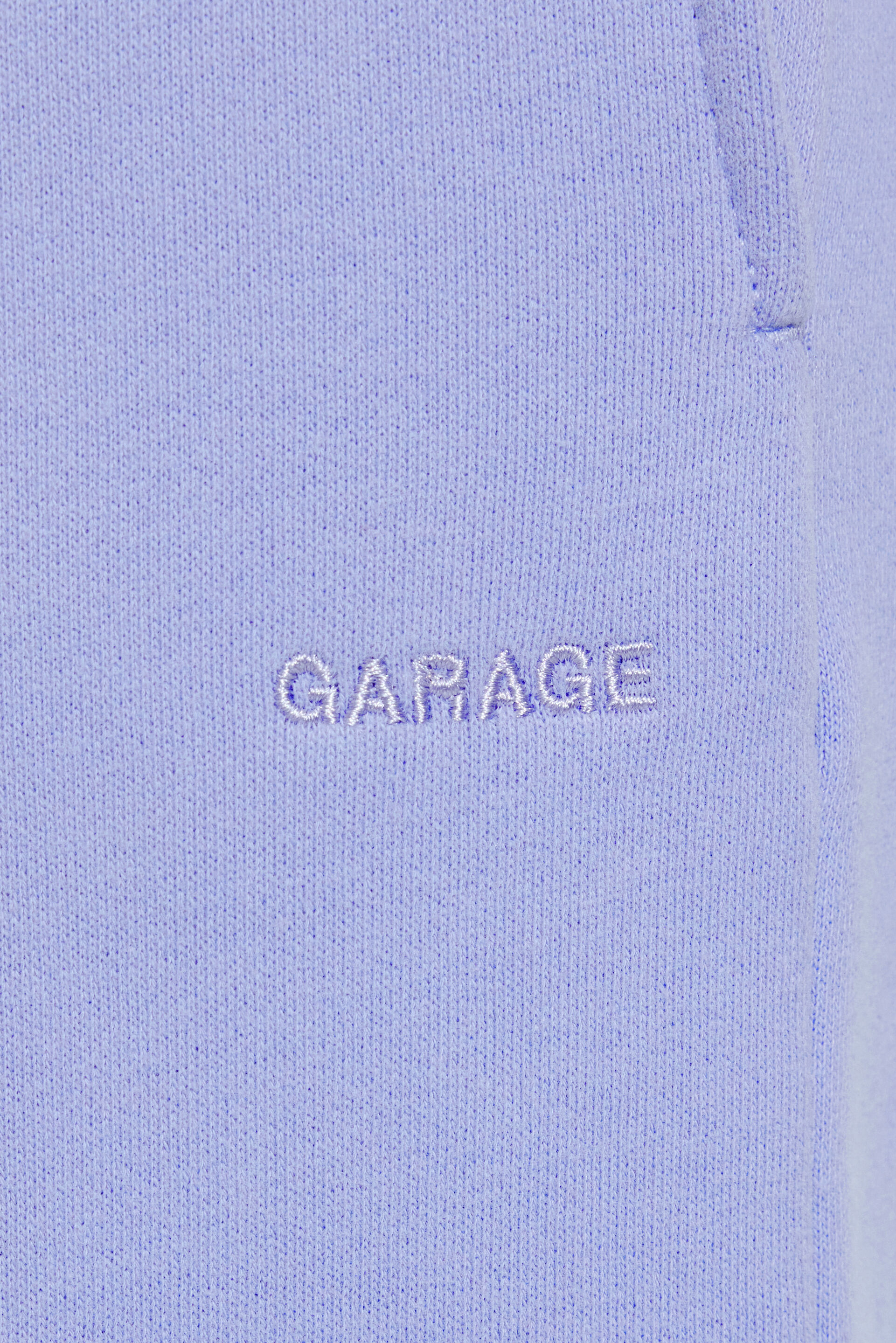 100091918_8DZ_alt3_1920x2880