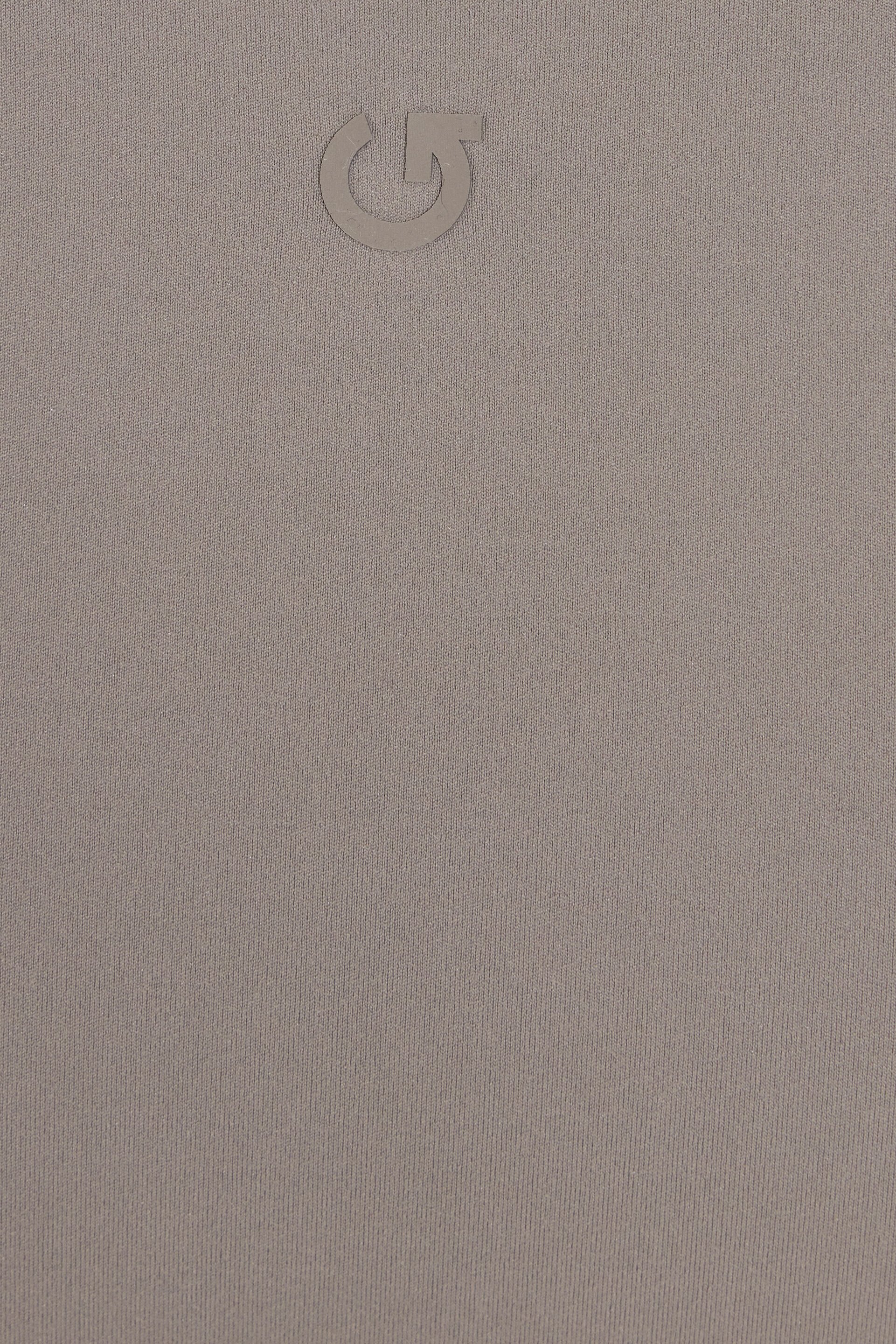 100091953_7YD_alt5_1920x2880