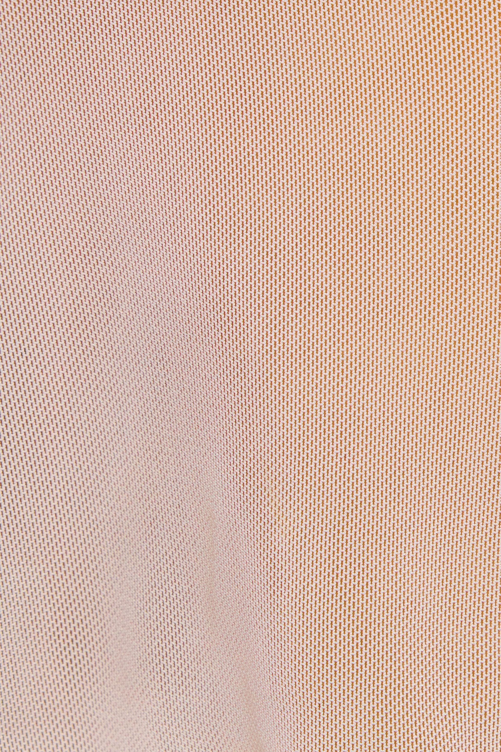 100092205_6NE_alt4_1920x2880