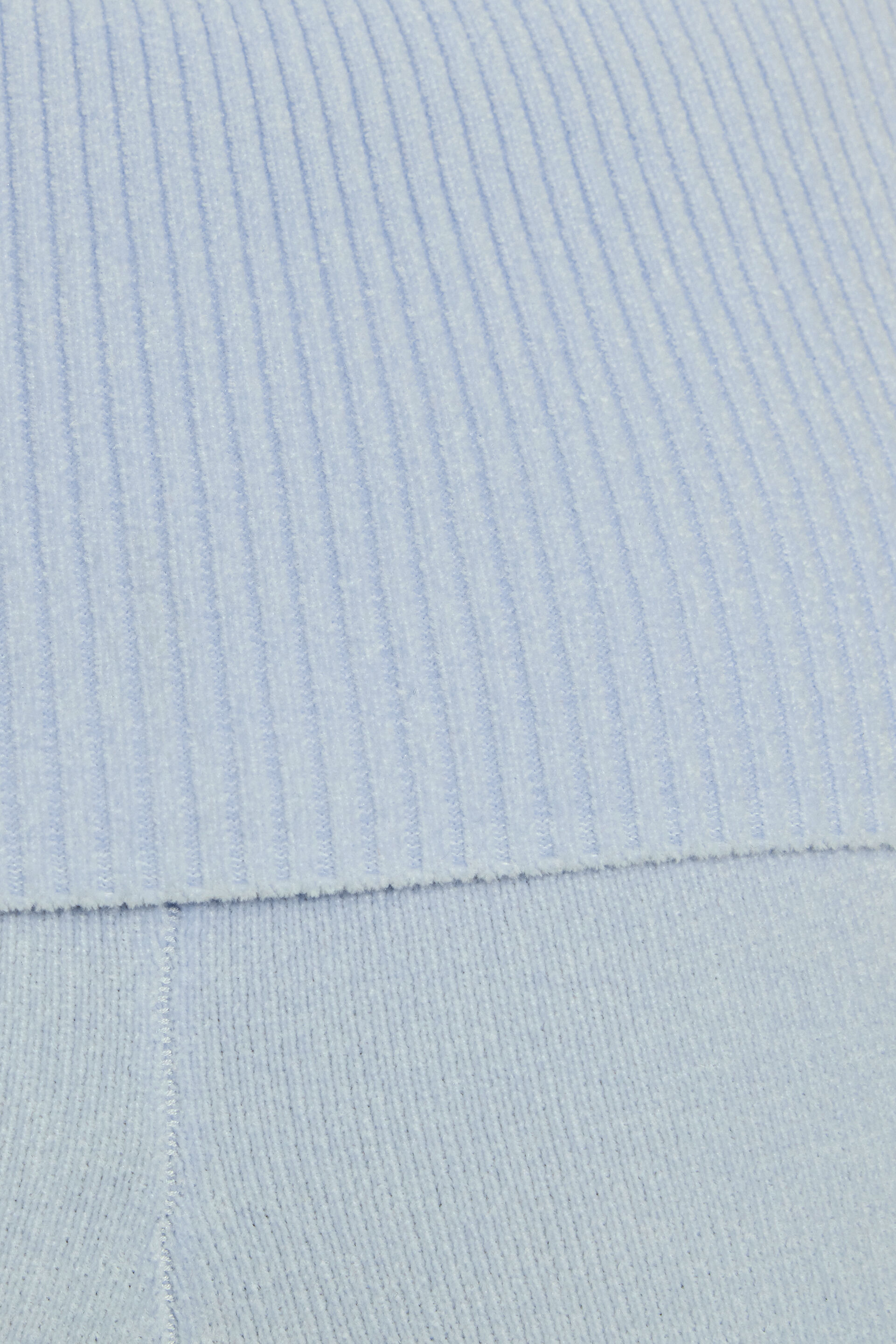 100092628_0NO_alt4_3200x4800-5