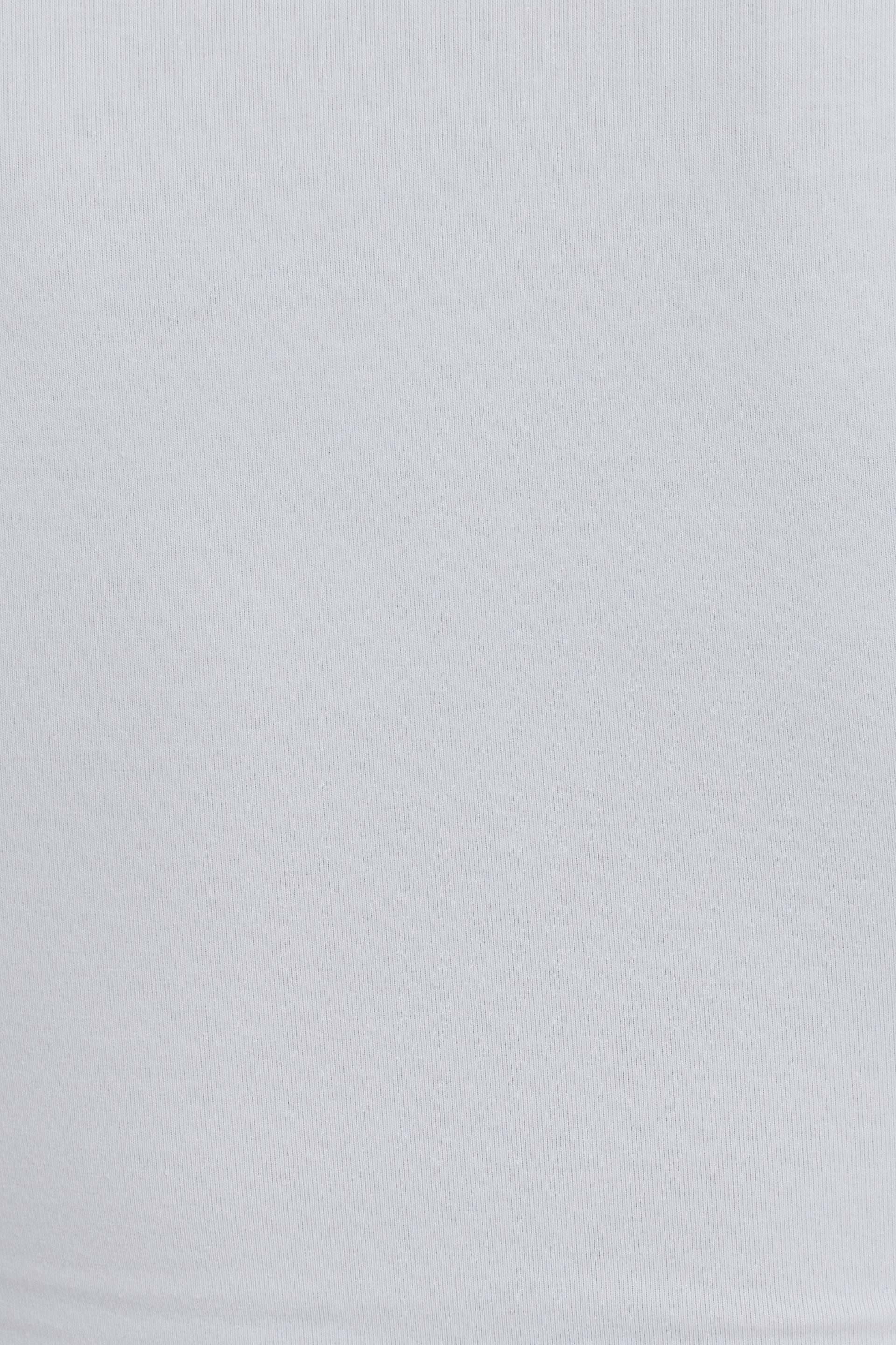 100092915_04N_alt3_1920x2880