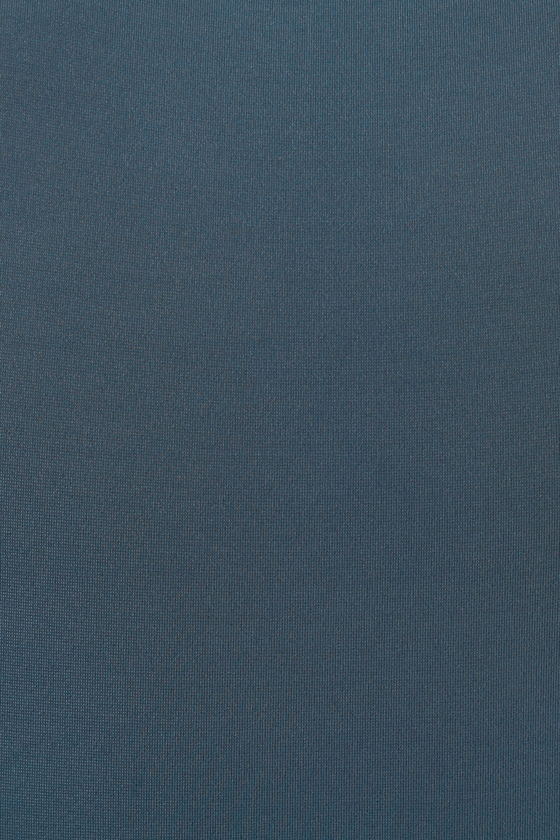 100092930_7LN_alt5_1920x2880-5