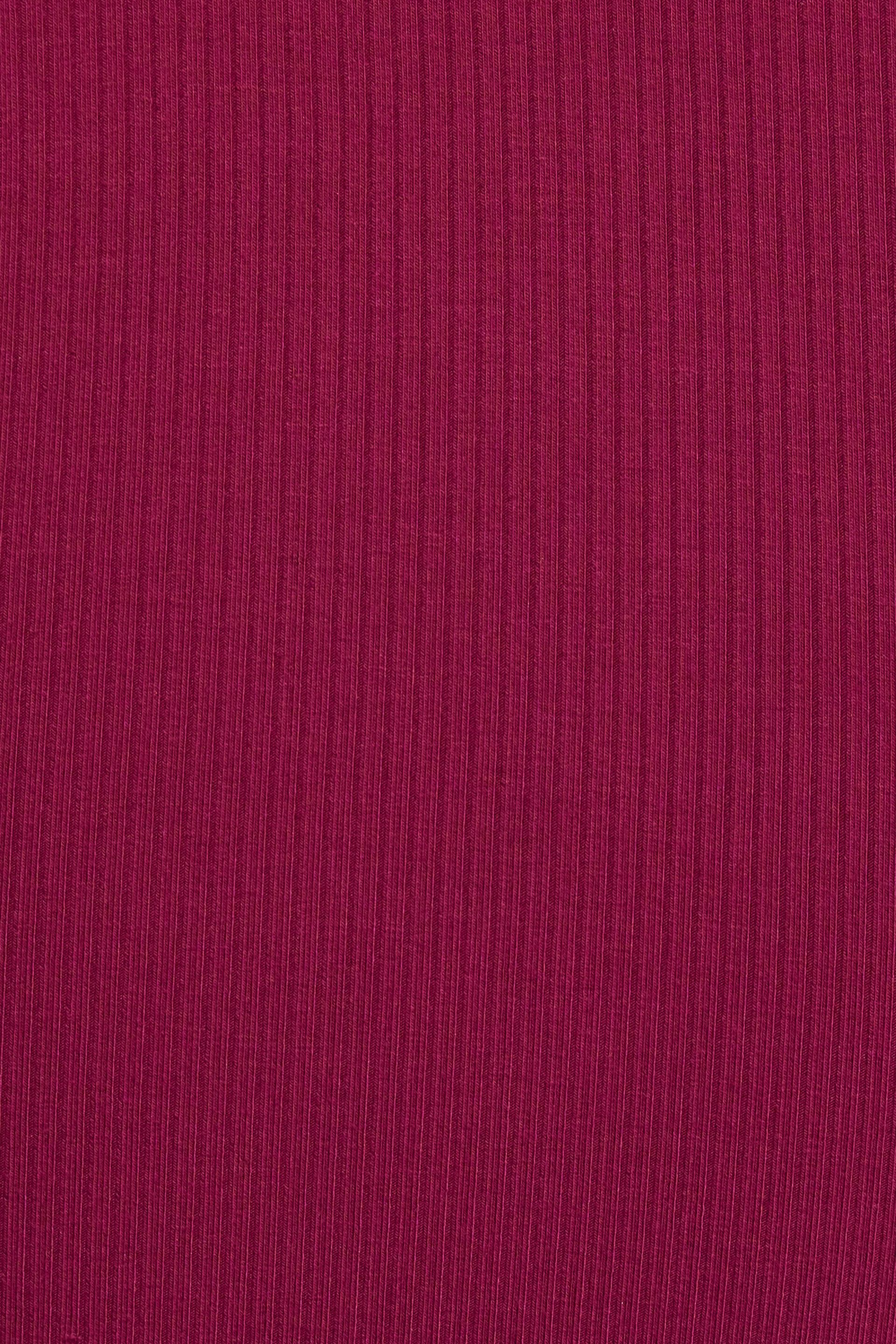 100093002_01D_alt4_1920x2880-3