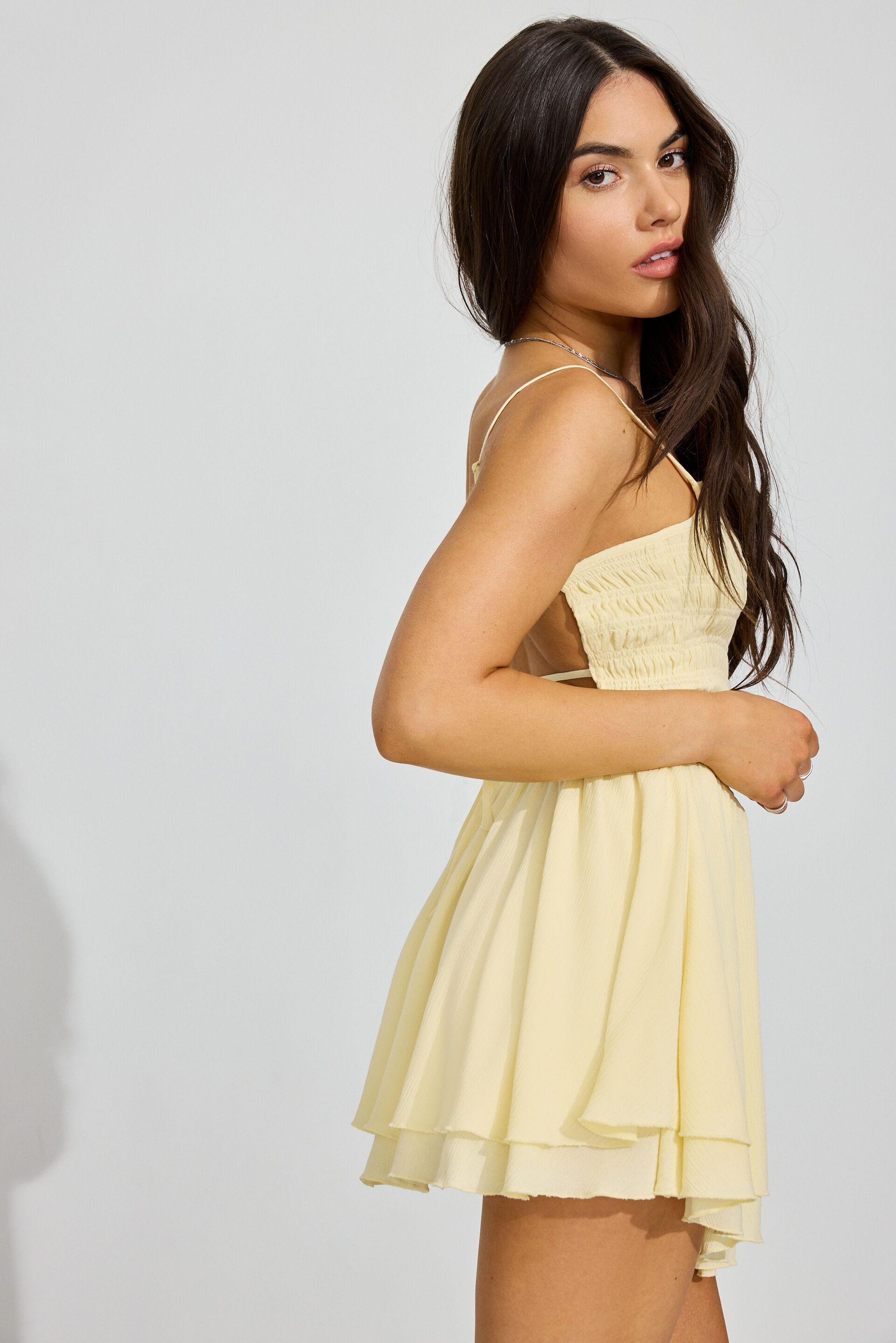 100093823_1MM_1920x2880-1