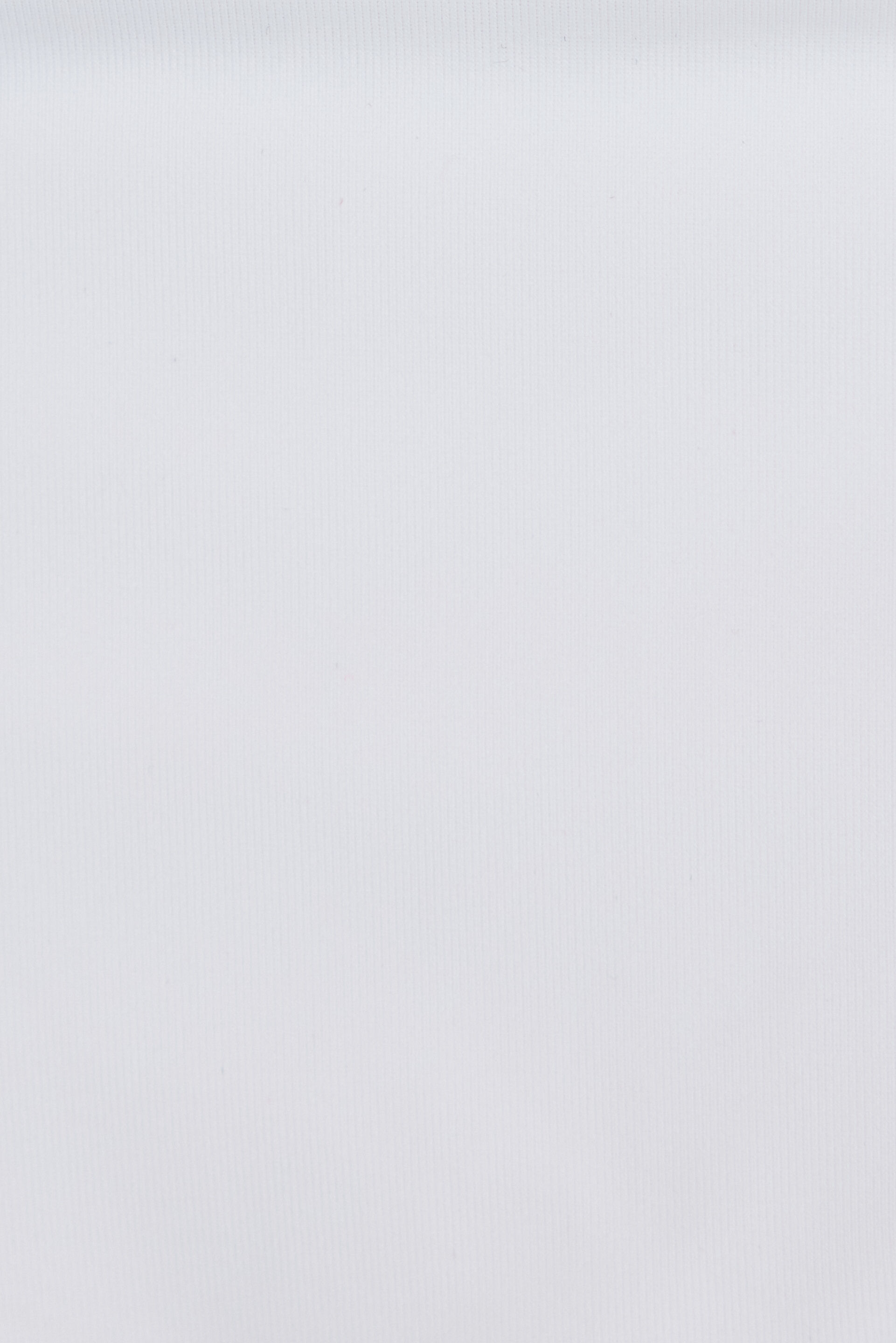 100095162_04N_alt4_1920x2880-2