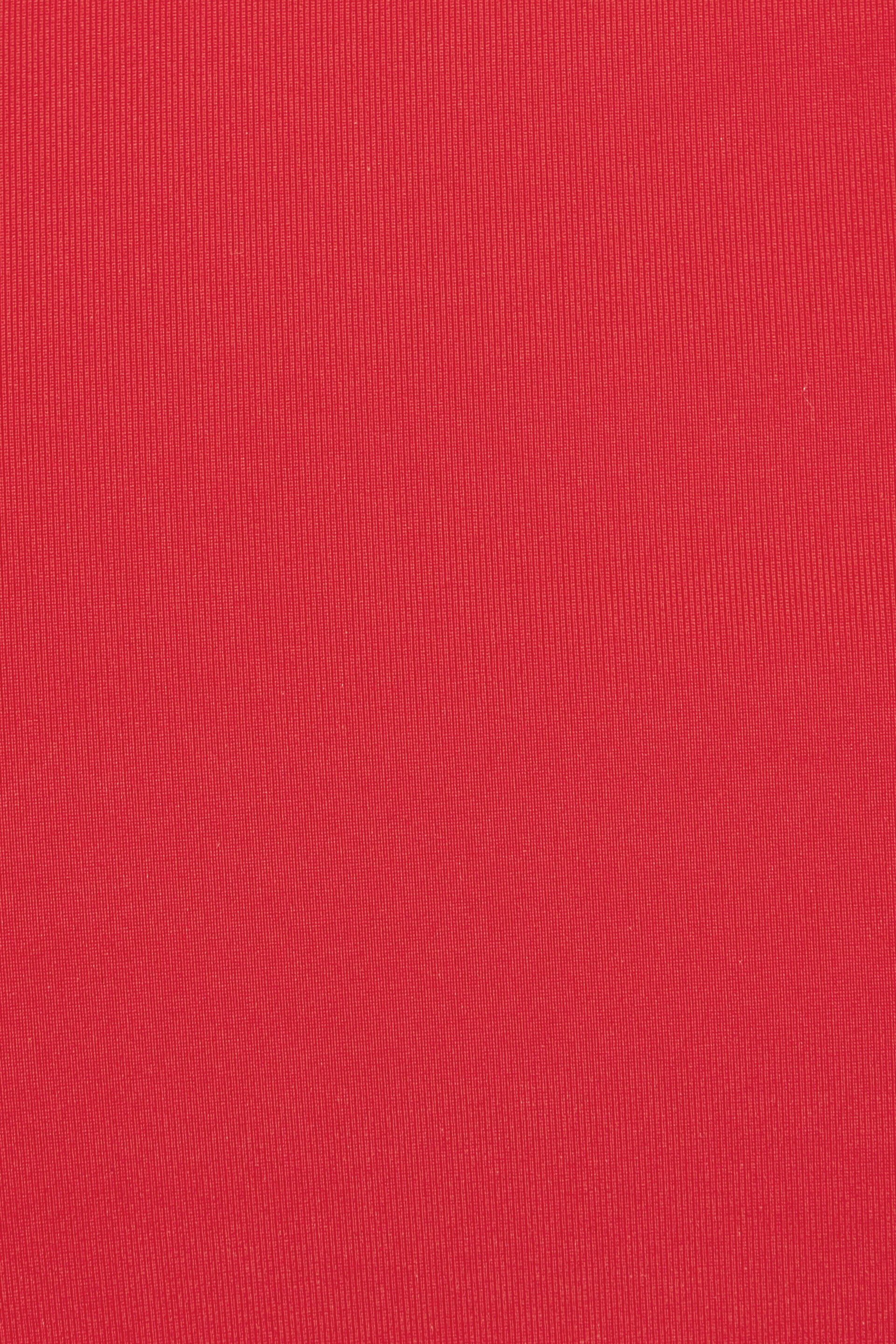 100095185_45H_alt5_1920x2880-1