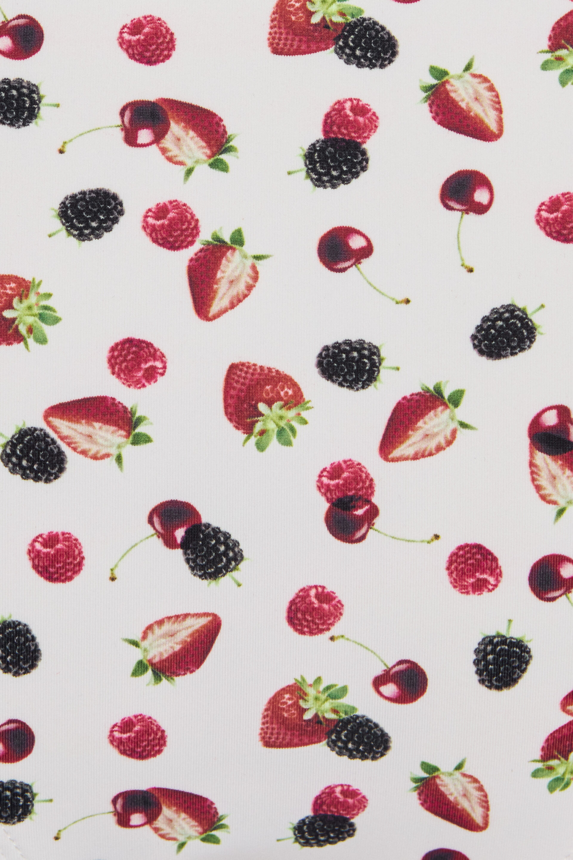 100095185_87C_alt5_1920x2880-1