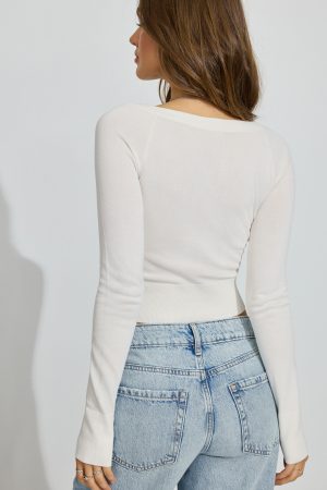 Wide V-Neck Long Sleeve Top