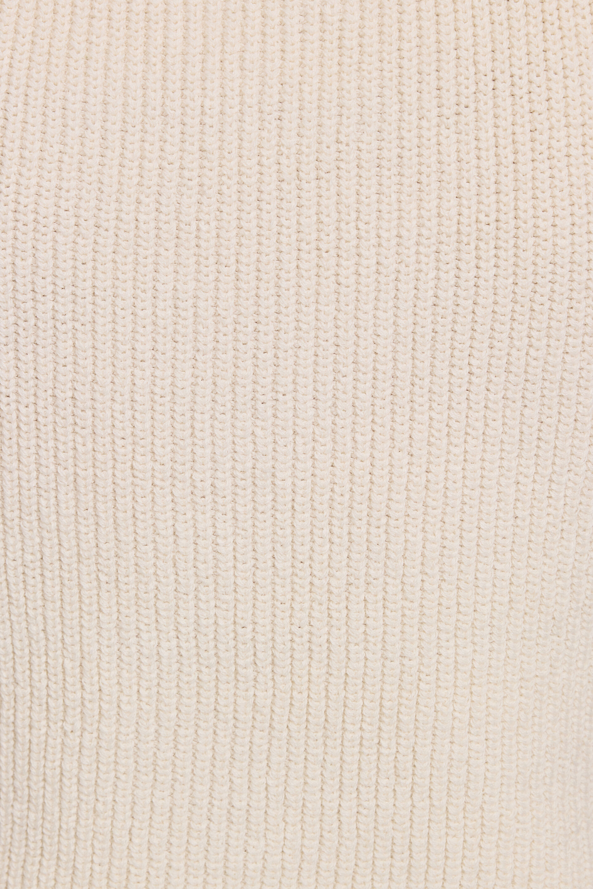 100095442_0QO_alt4_1920x2880-1