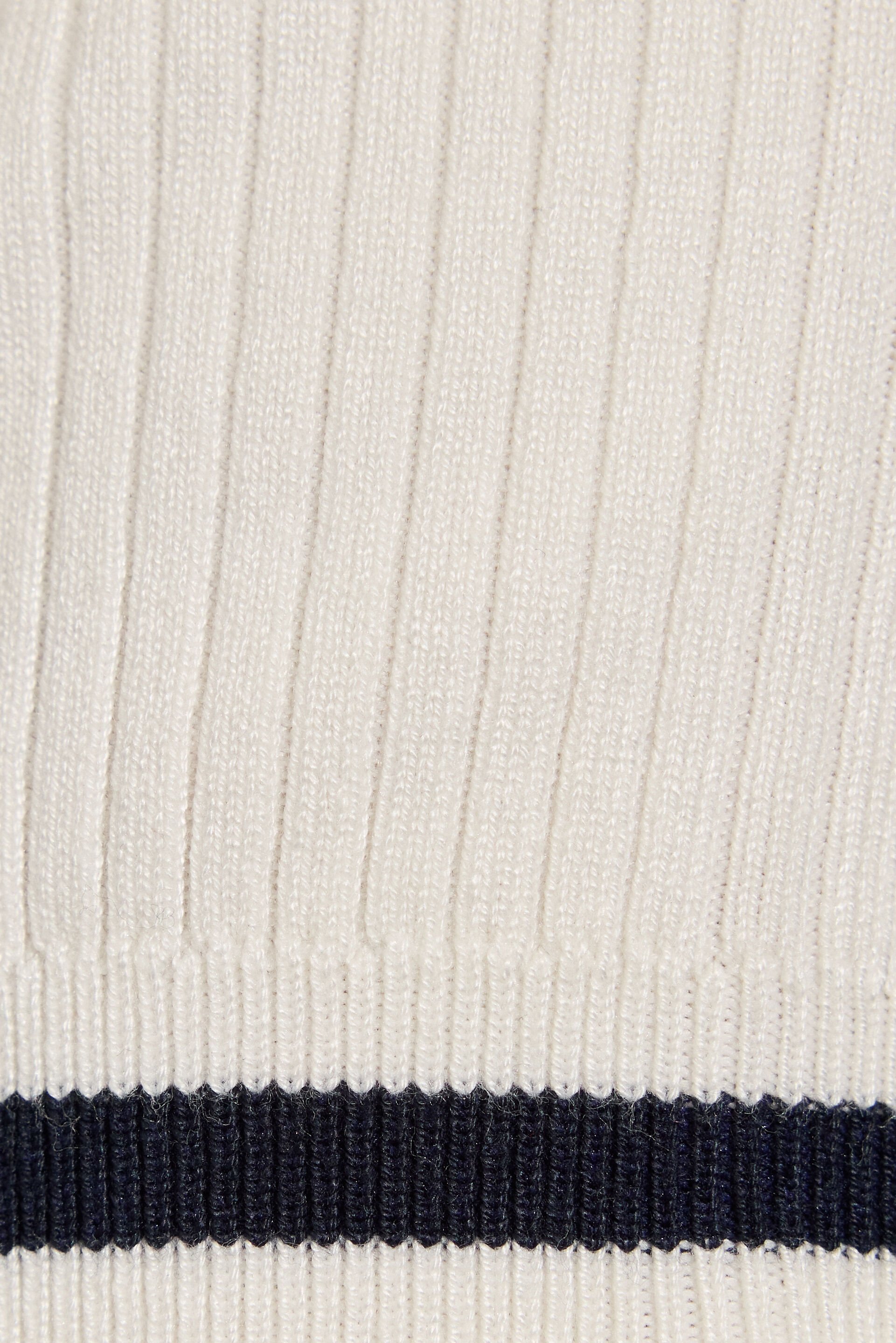 100095765_03G_alt4_1920x2880-6