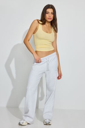 Scoop Neck Ribbed Tank Top