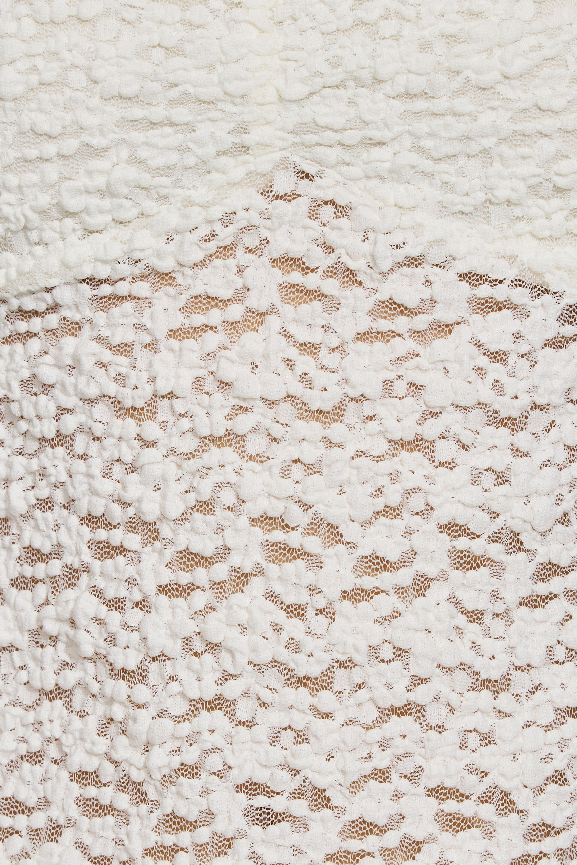 100096183_03G_alt4_1920x2880