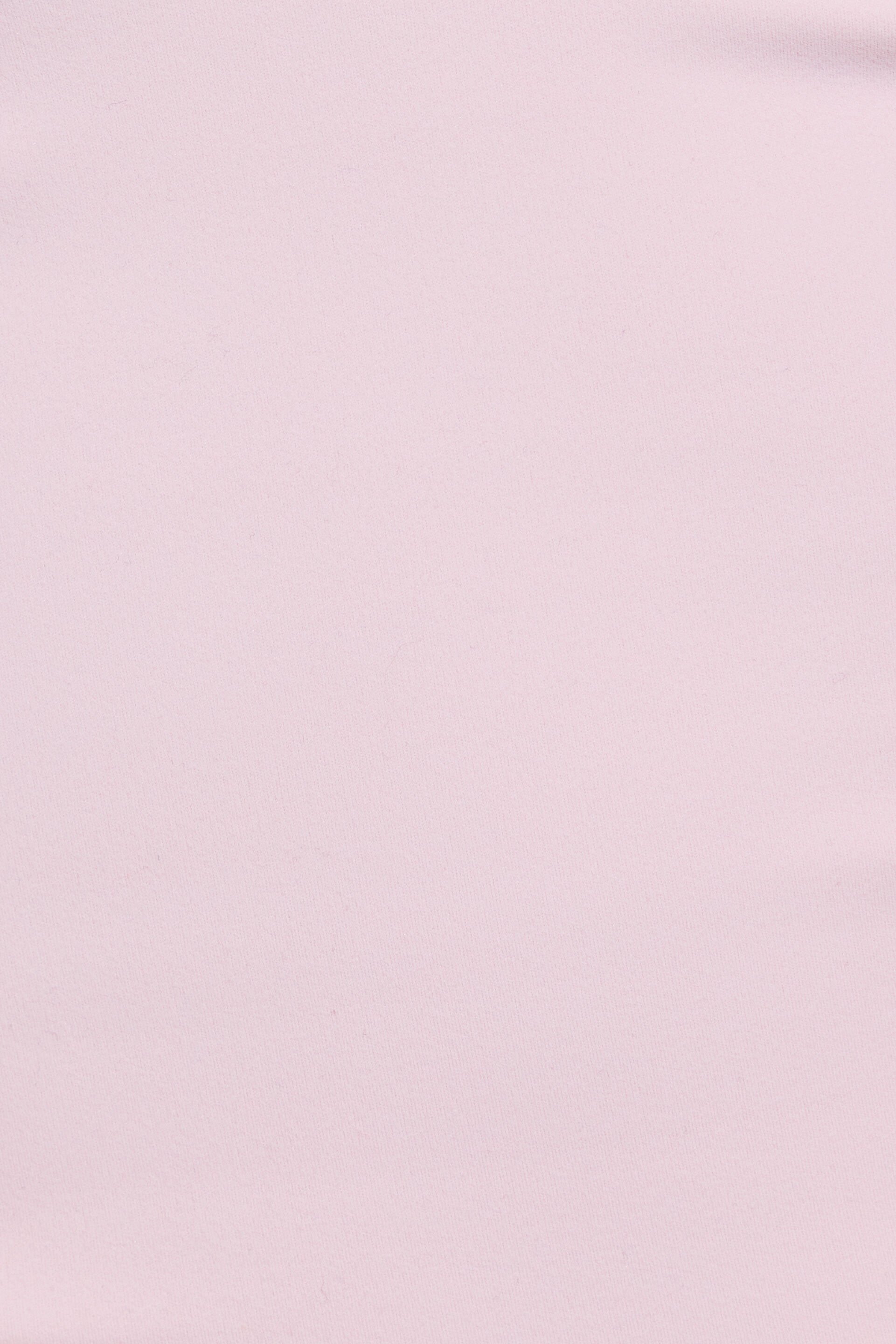 100096523_01K_alt4_1920x2880-2