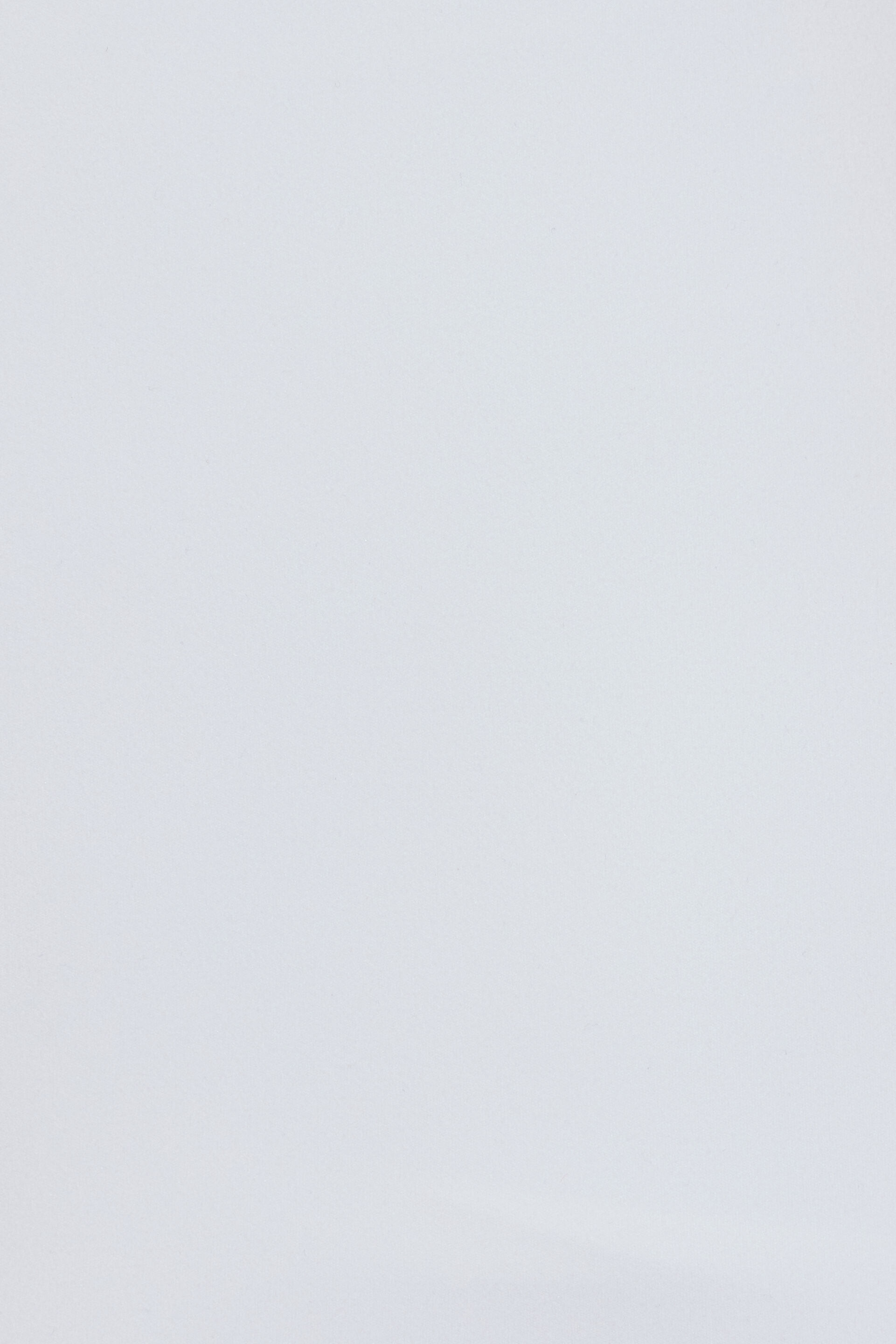 100096873_04N_alt5_1920x2880-3