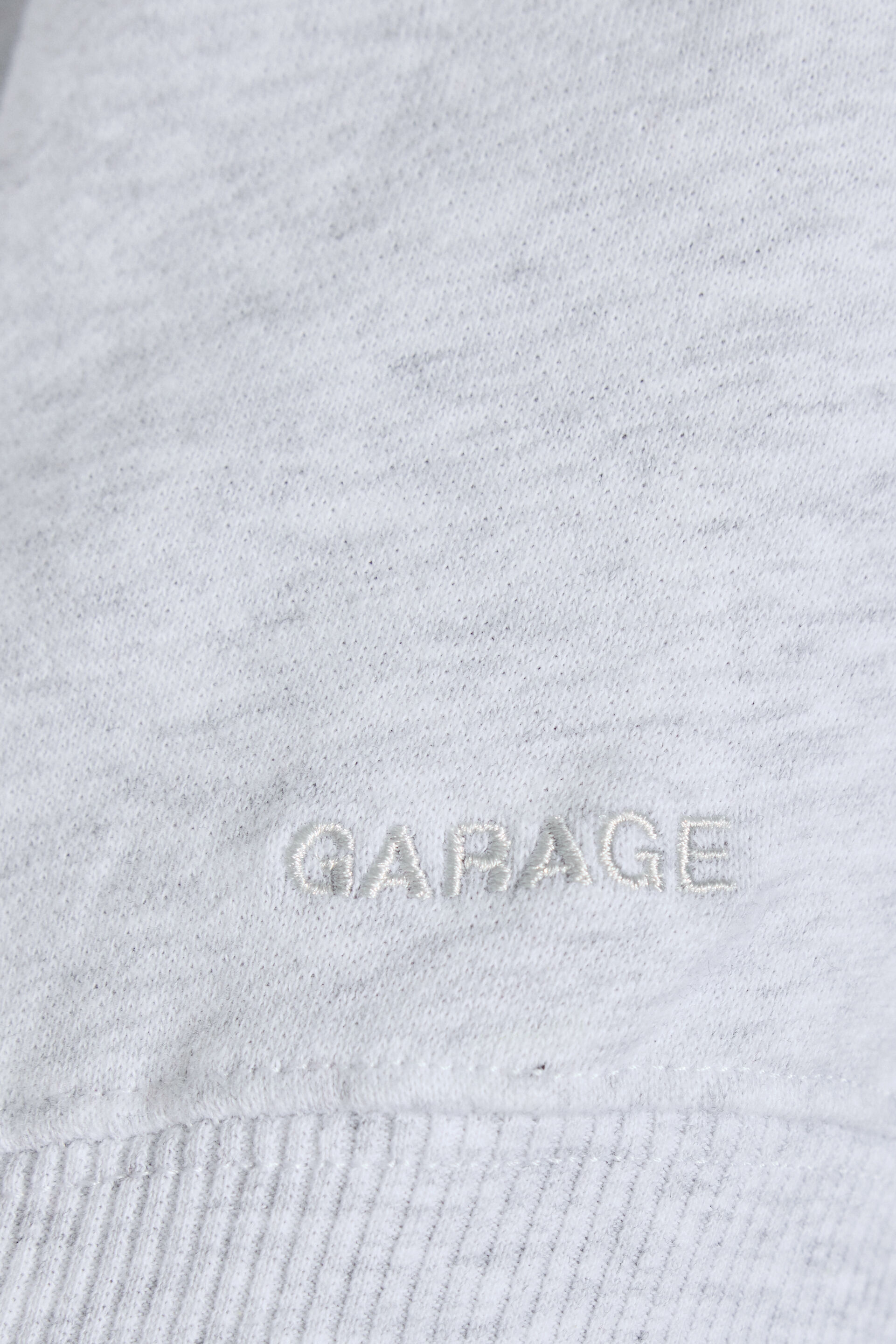 100097132_18X_alt4_1920x2880-10