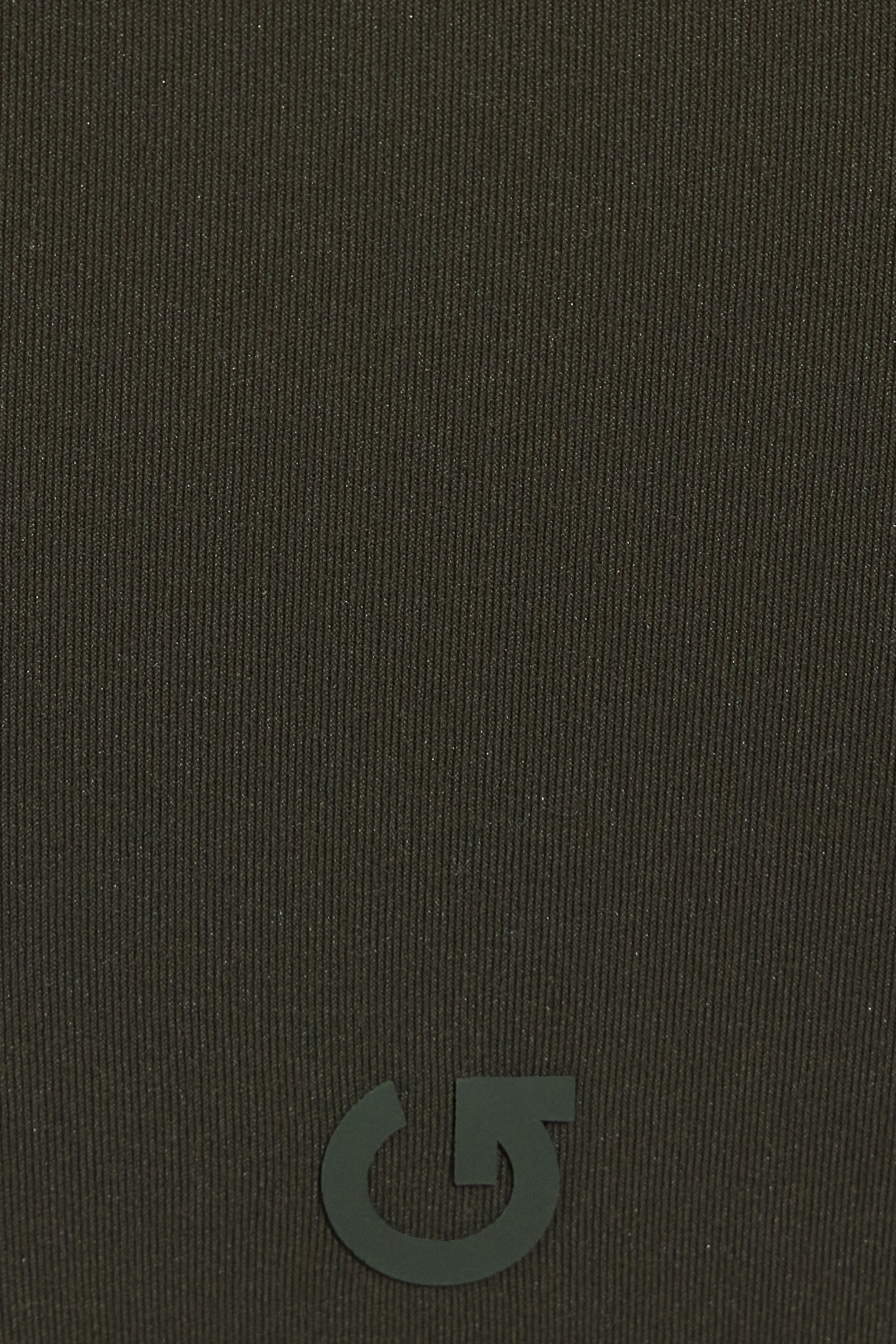 100098298_8AI_alt3_1920x2880-6