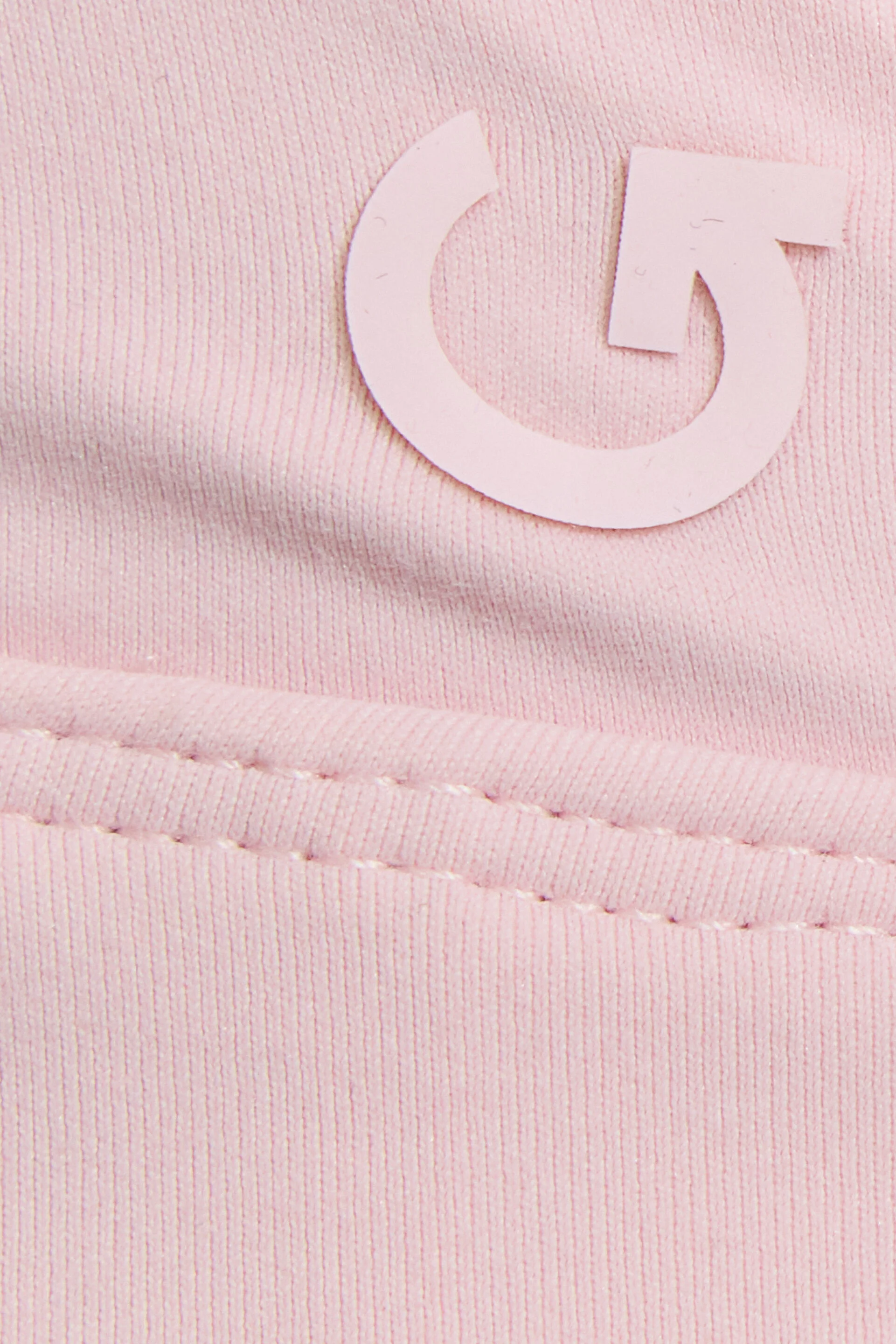 100098365_01K_alt5_1920x2880