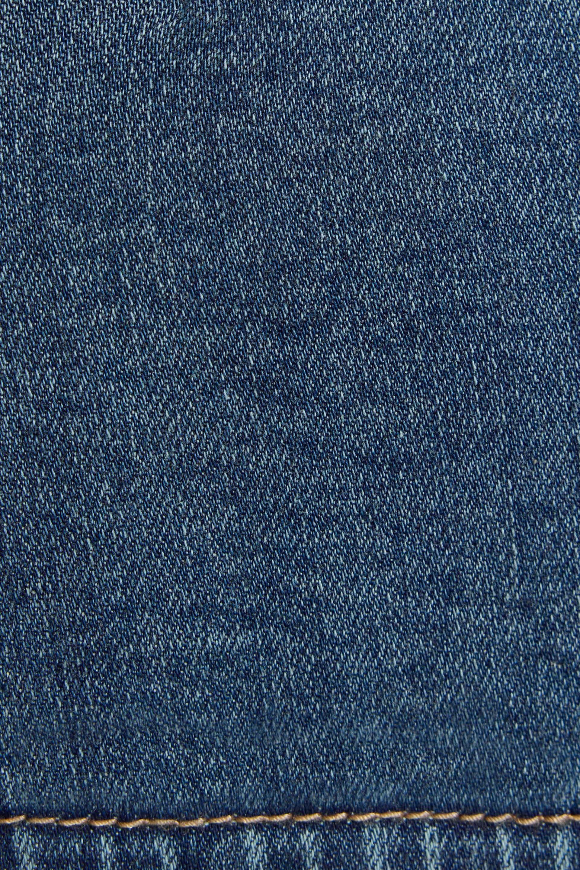 100098421_07K_alt3_1920x2880-5