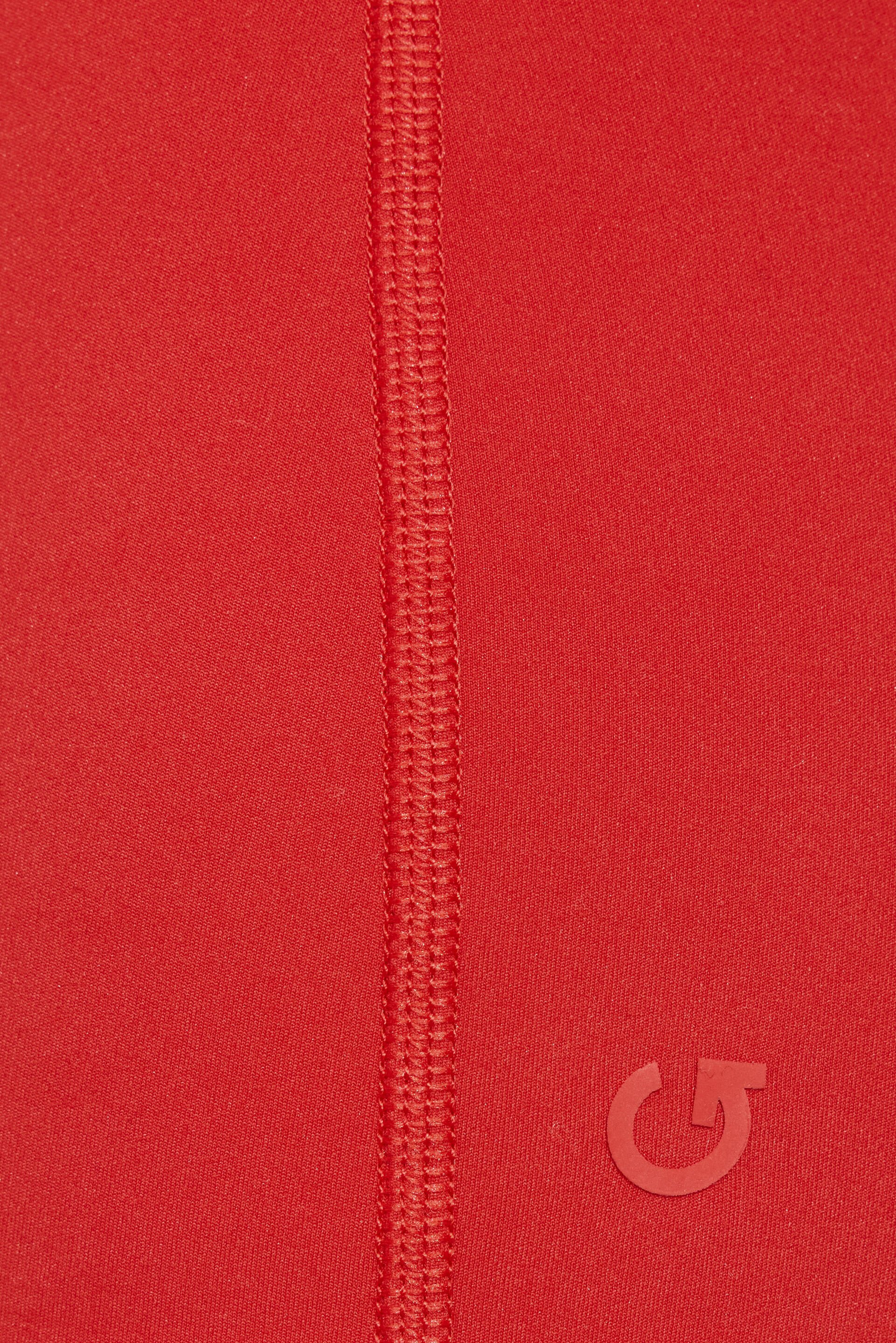 100098759_4AF_alt4_1920x2880