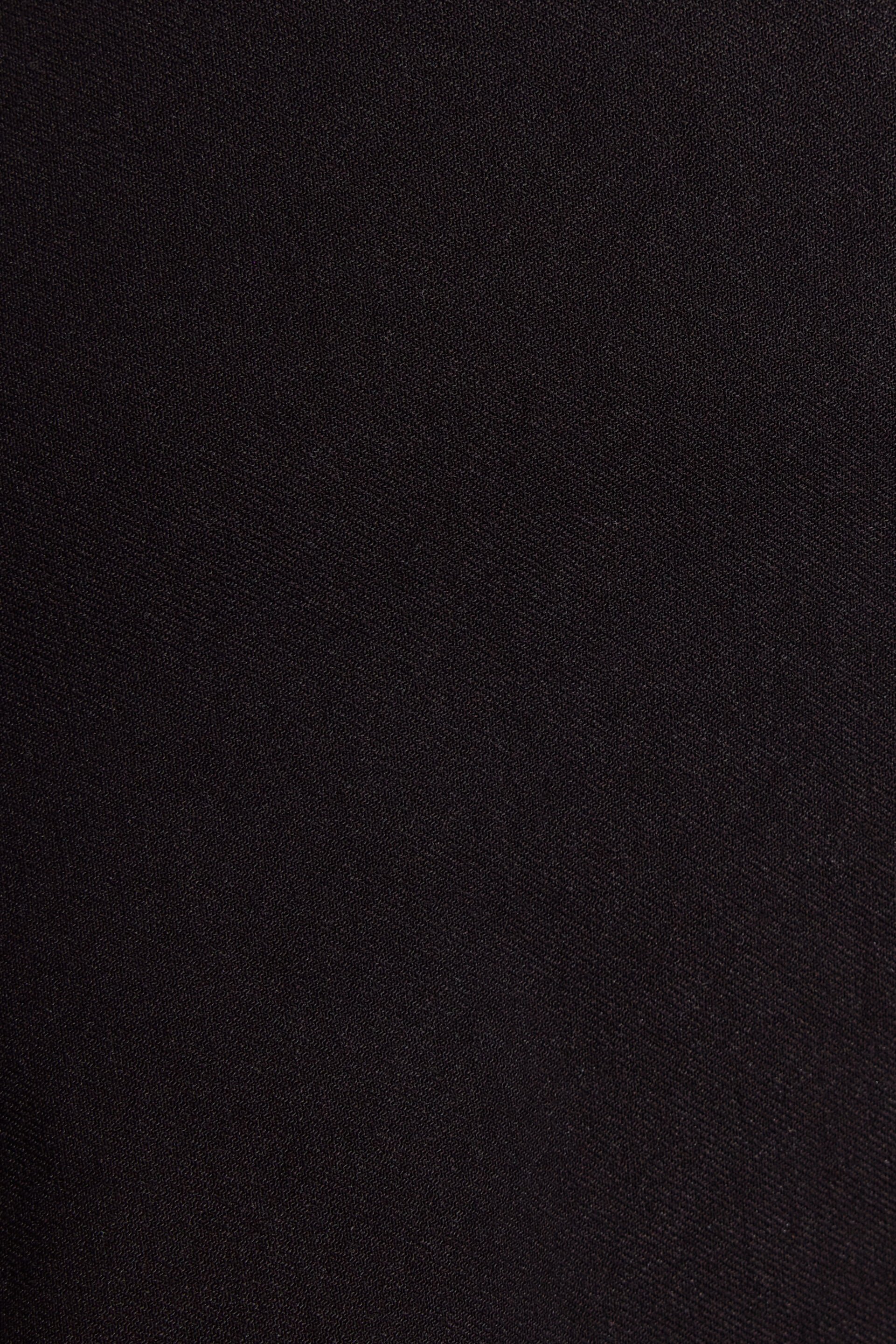 100098761_06V_alt5_1920x2880