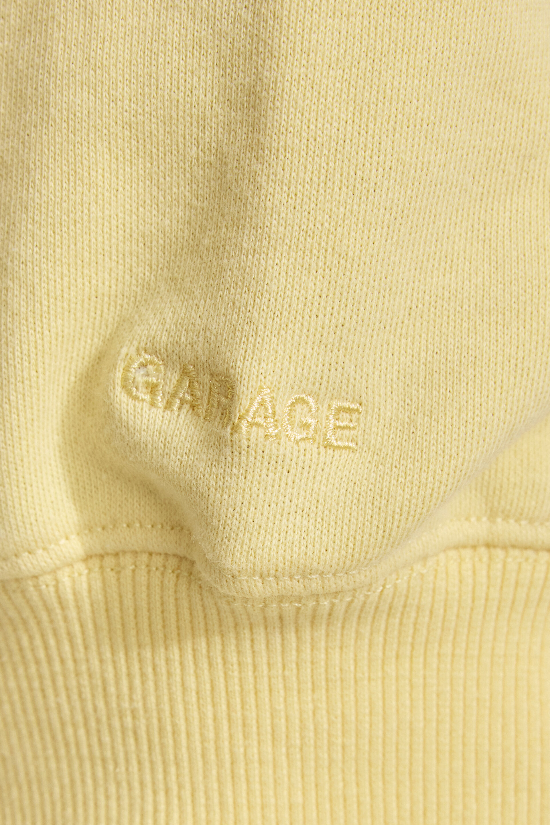 100098783_8A6_alt5_1920x2880-4