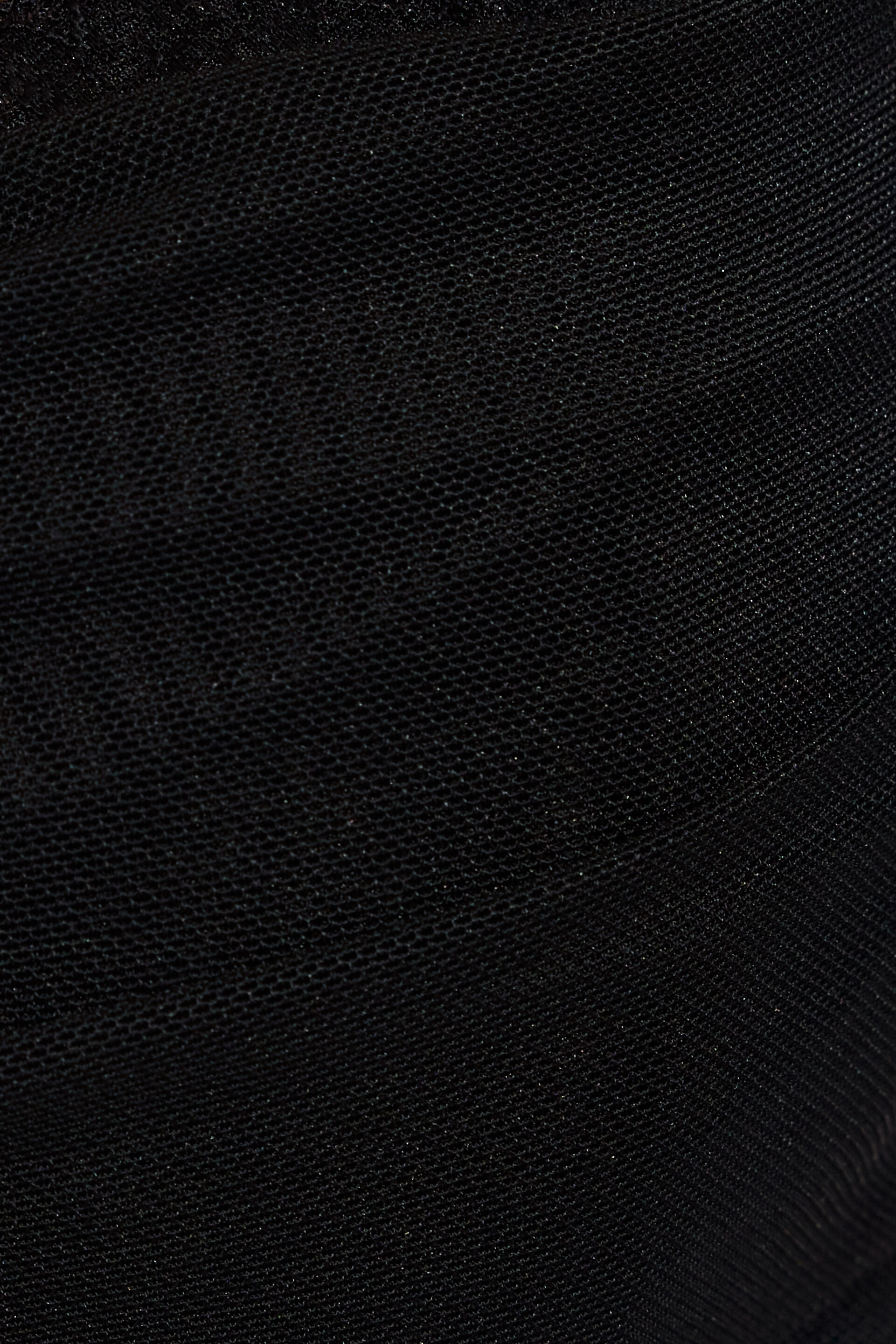 100098868_06V_alt5_1920x2880-2