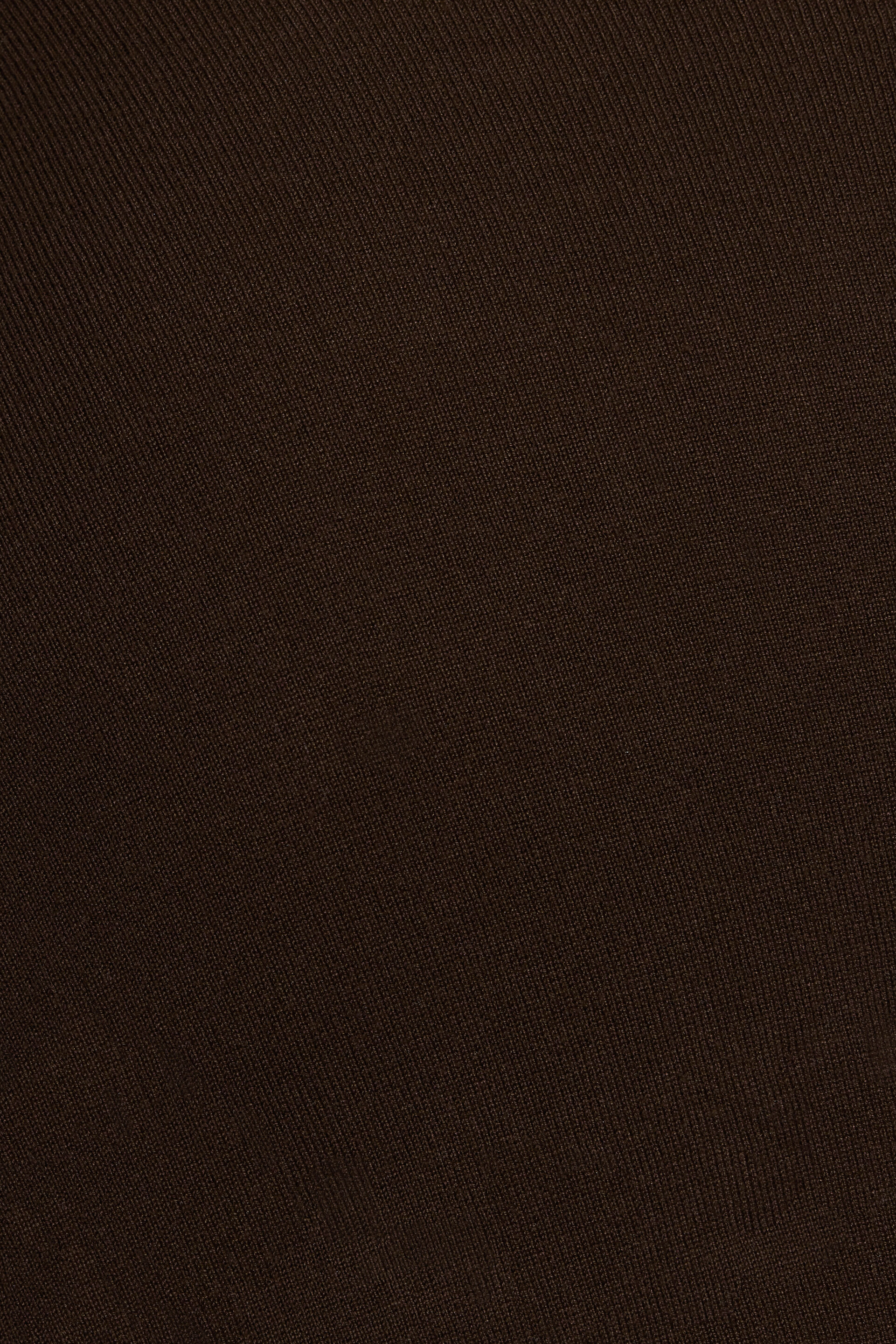 100098986_4DD_alt5_1920x2880-8