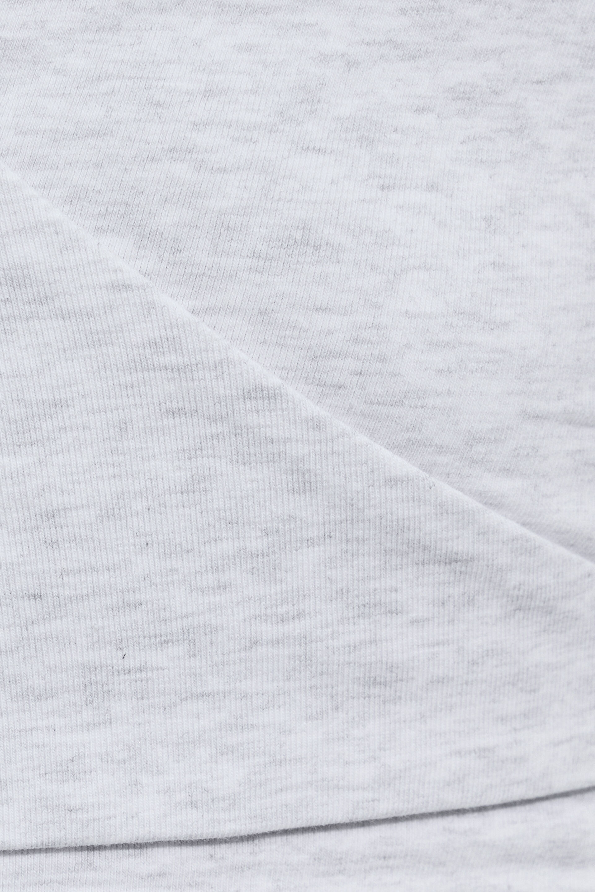 100098992_69I_alt4_1920x2880