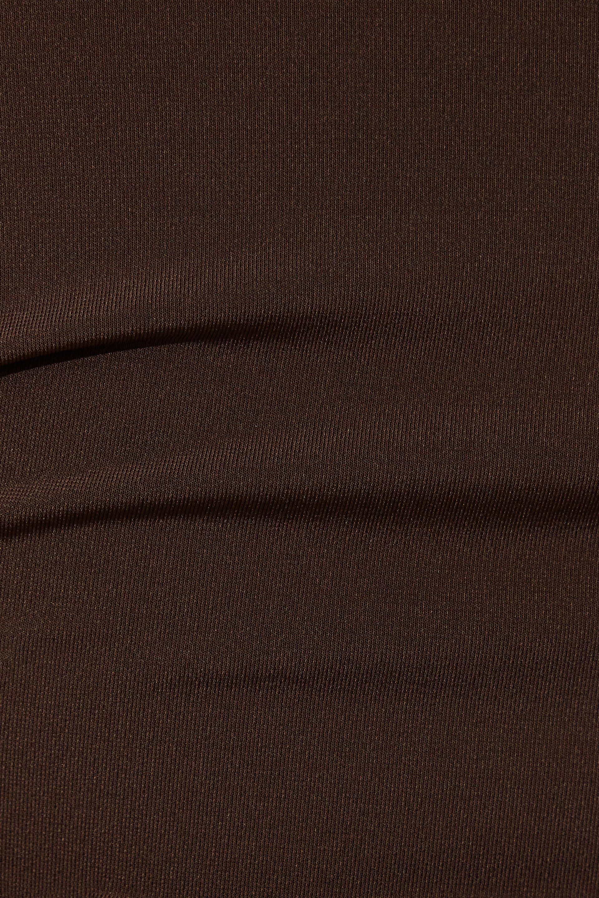 100098995_4DD_alt3_1920x2880