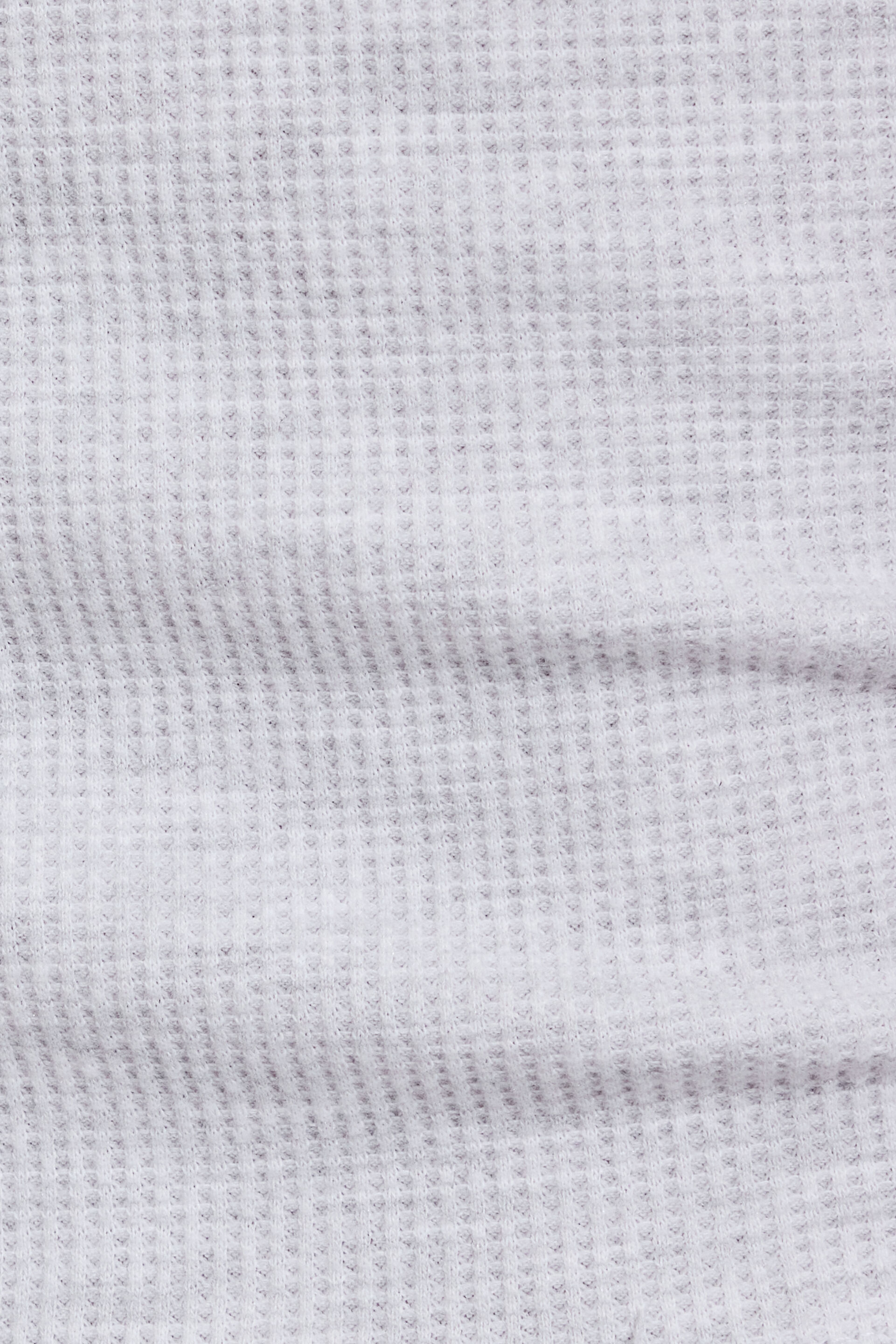 100099838_18X_alt4_1920x2880