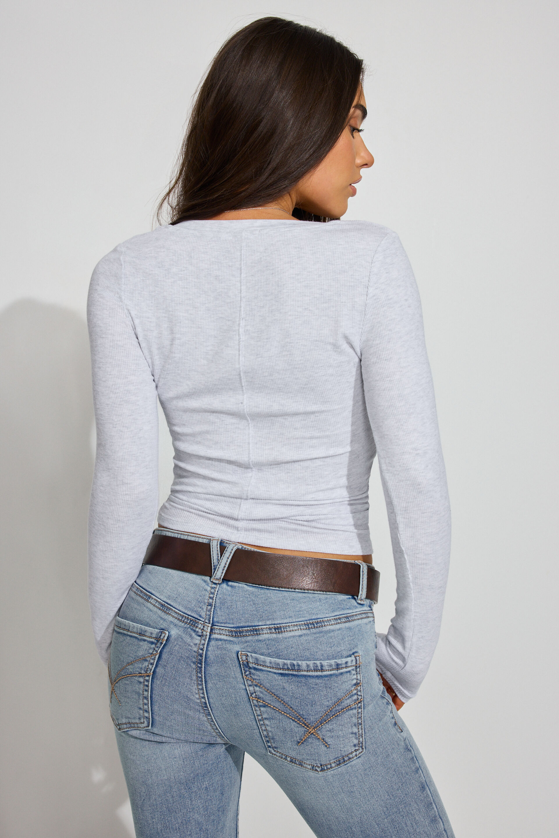 100100050_69I_alt2_1920x2880-10