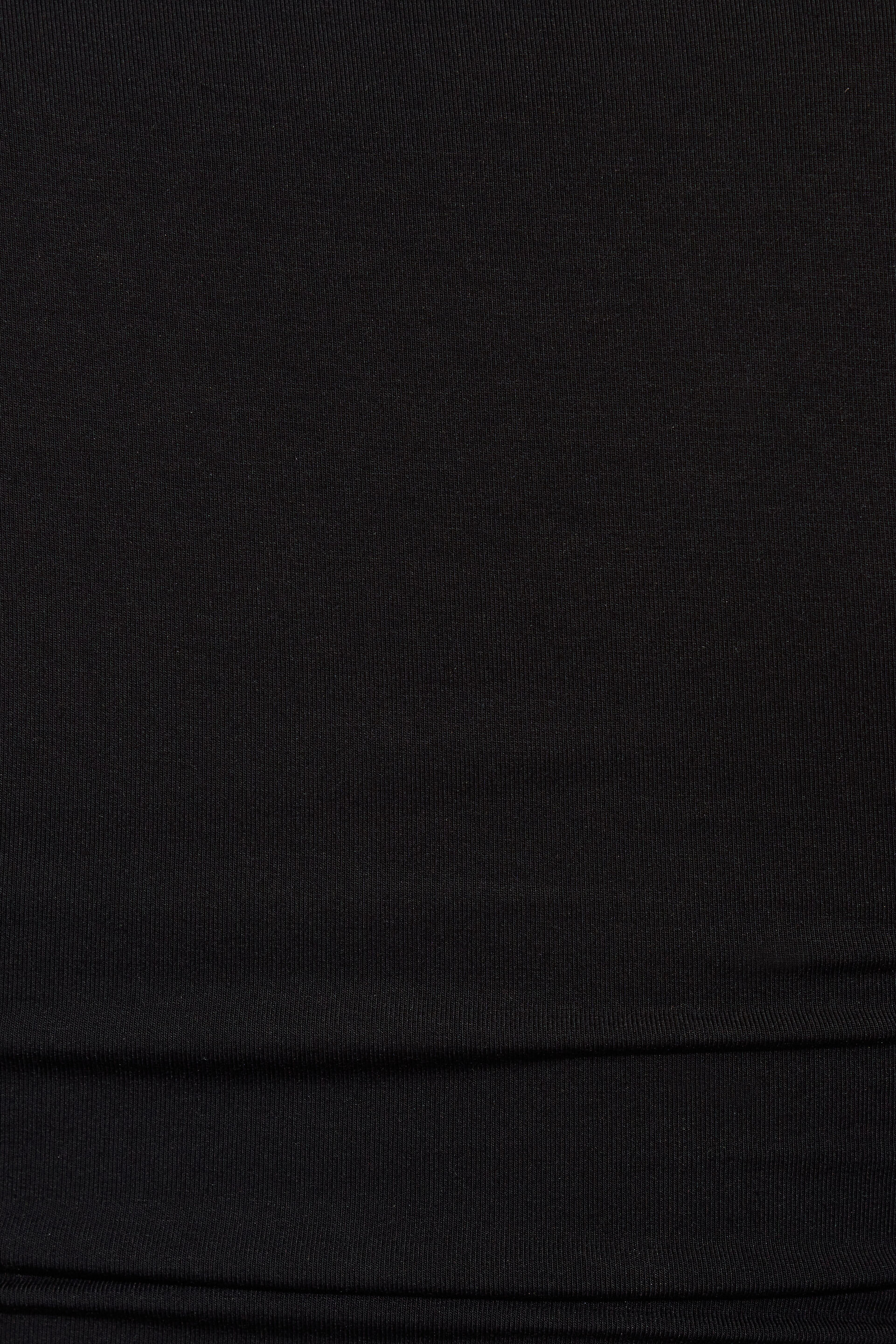 100100895_06V_alt3_1920x2880-8